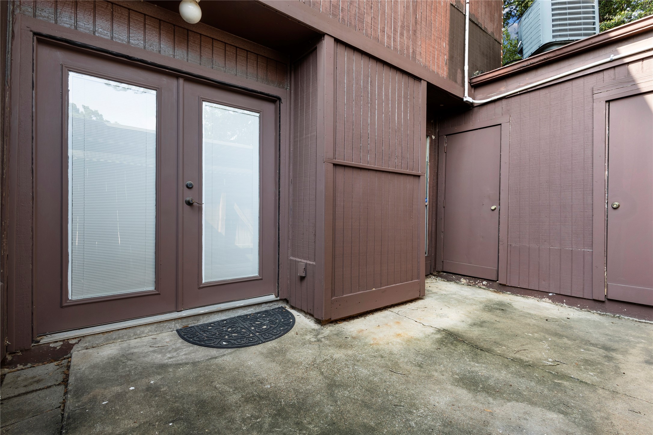 5921 Arncliffe Drive 5921 Property Photo 23