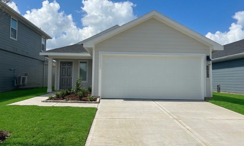 2631 Magnolia Meadow Lane Property Photo 1