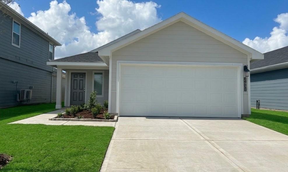 2631 Magnolia Meadow Lane, Rosenberg TX 77471 Property Photo 1