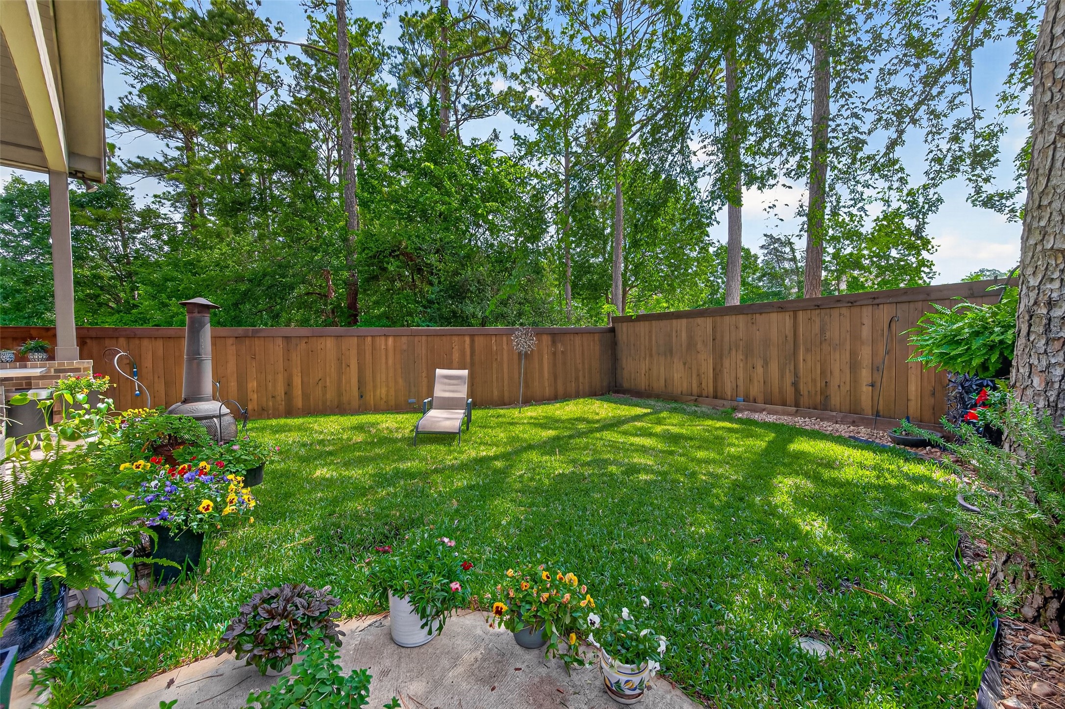 9979 Pebble Glen Drive Property Photo 40