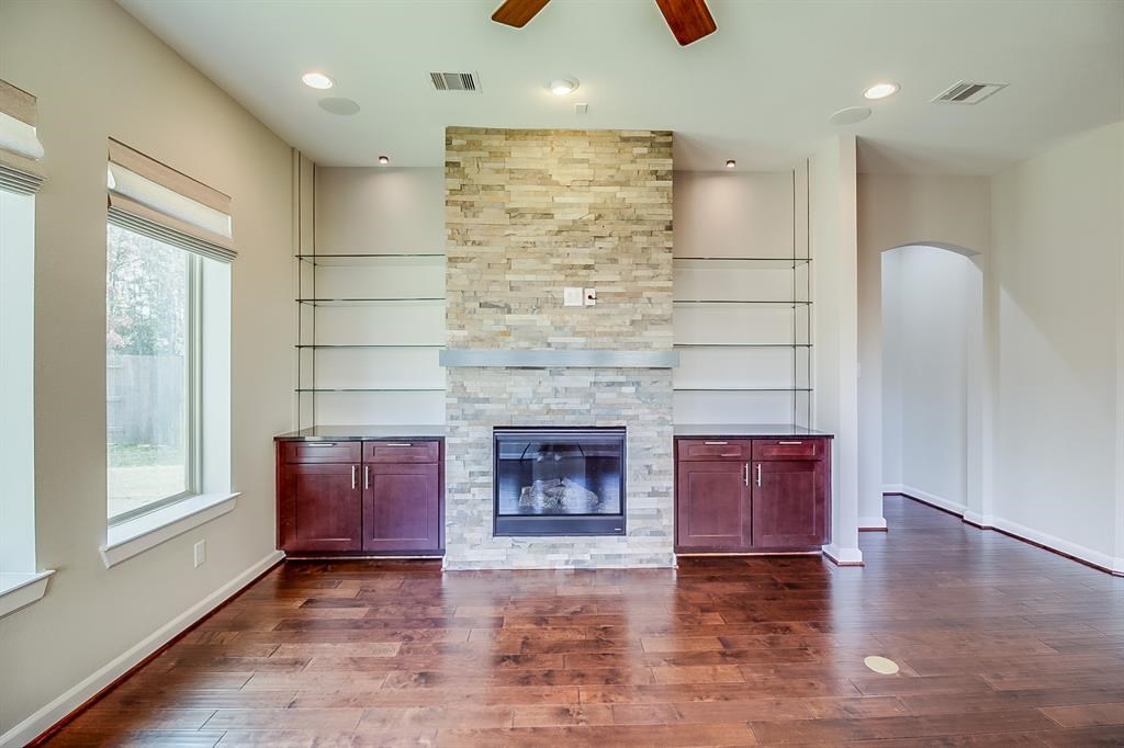 17106 Rainier Creek Drive Property Photo 8