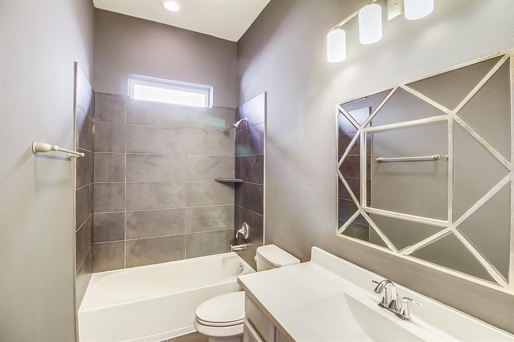 17106 Rainier Creek Drive Property Photo 16