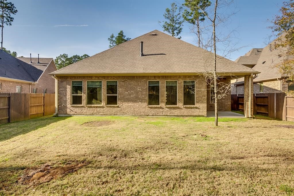 17106 Rainier Creek Drive Property Photo 20