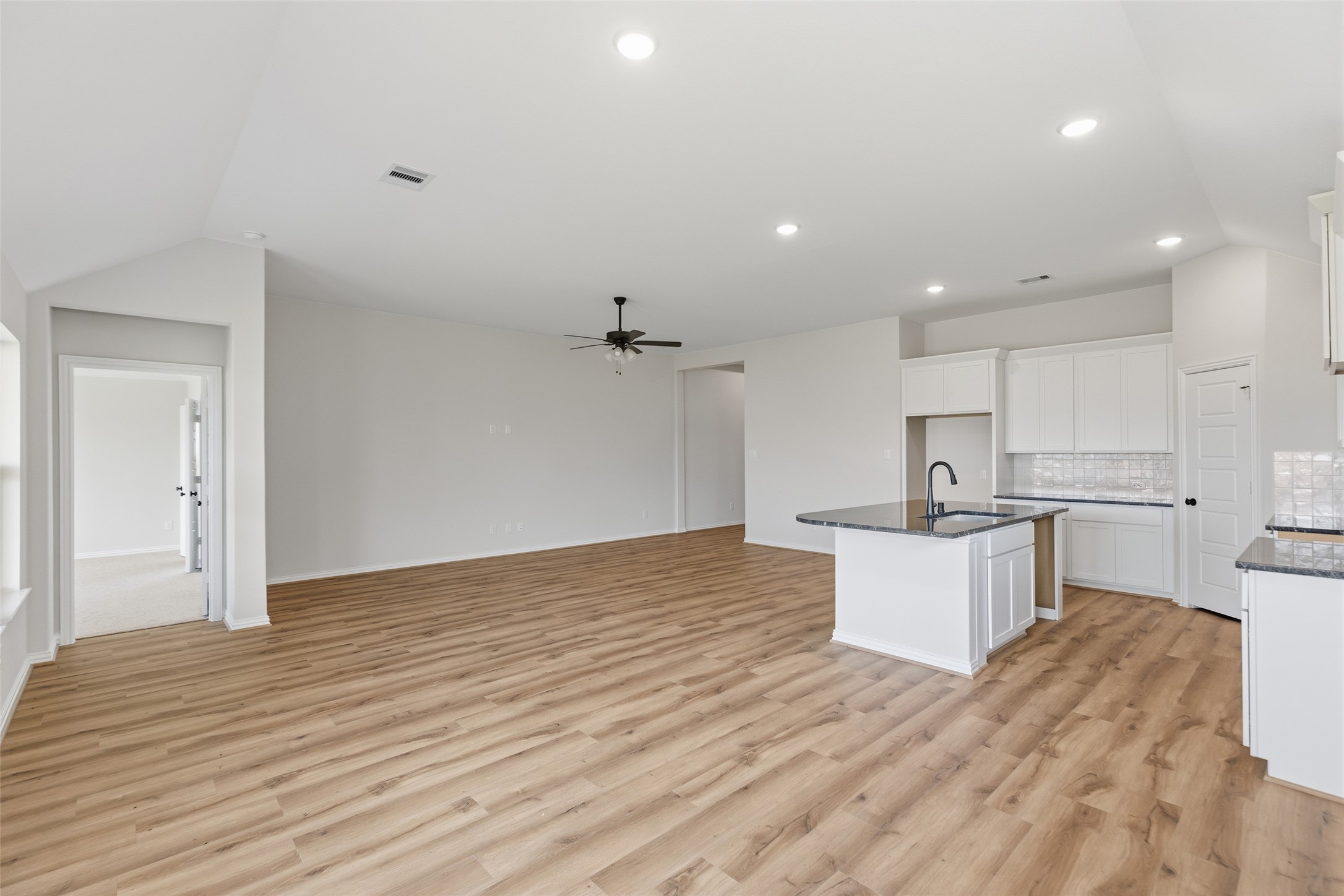 30922 Benson Mines Road Property Photo 6