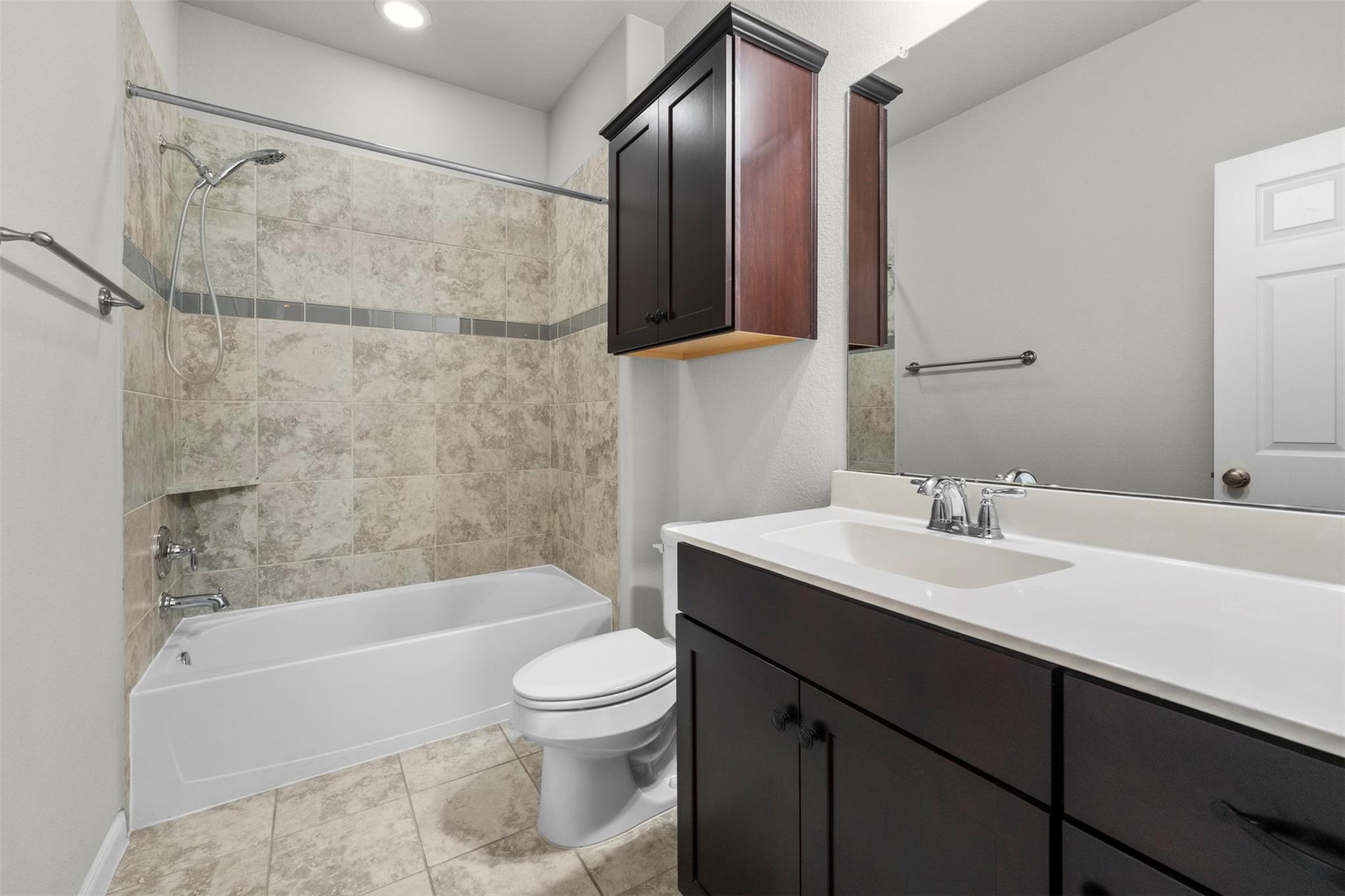 3827 Fleetwood Falls Lane, Spring Tx 77386 Property Photo 37