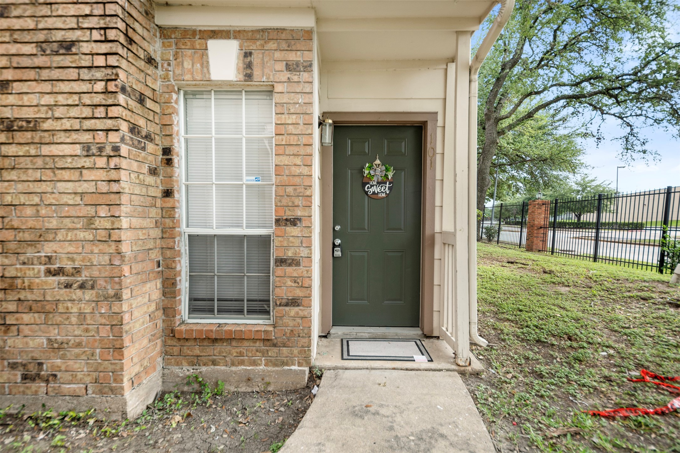 2626 Holly Hall 101 Property Photo 1