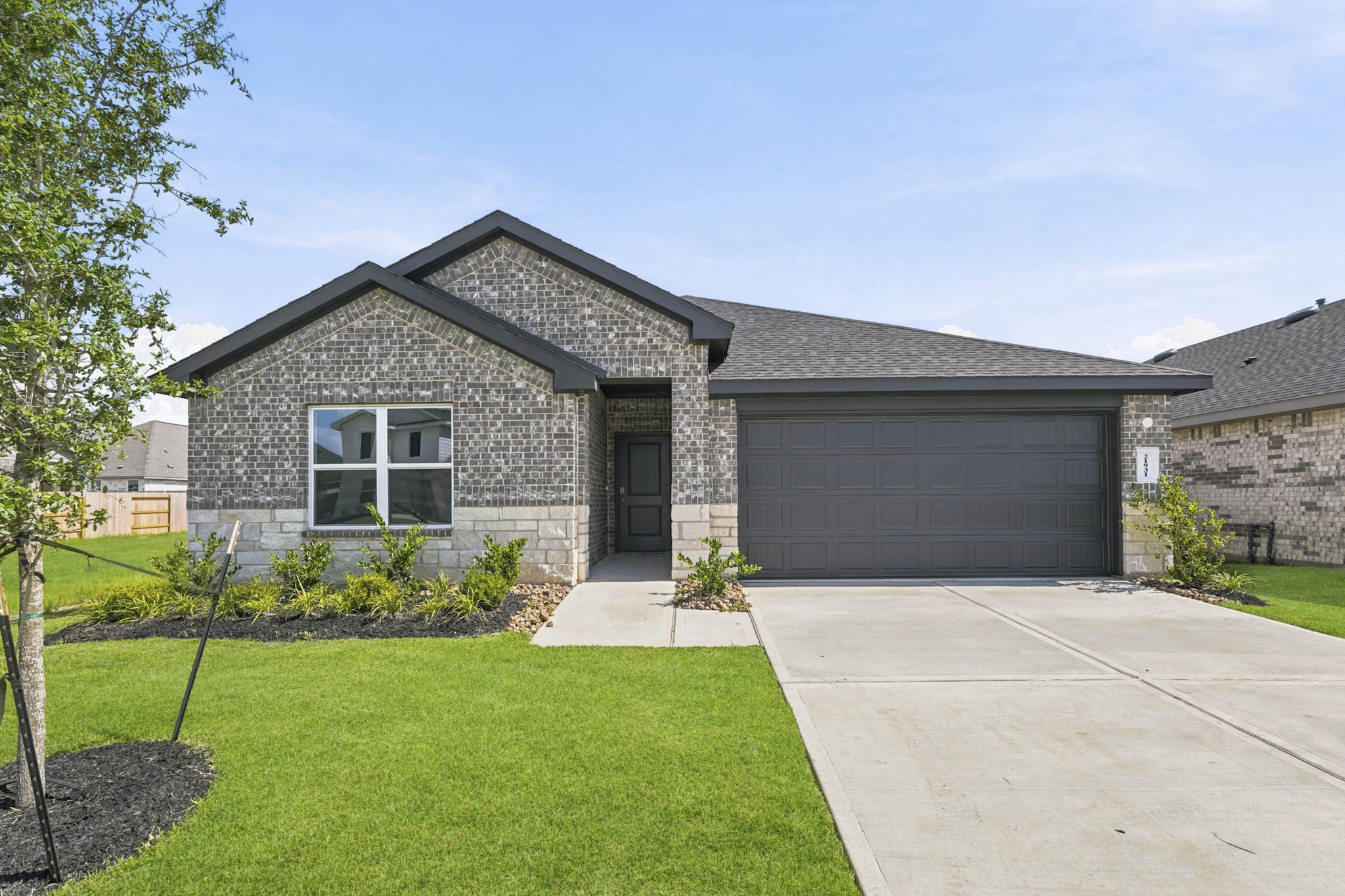 21931 Messina Springs Drive Property Photo 1