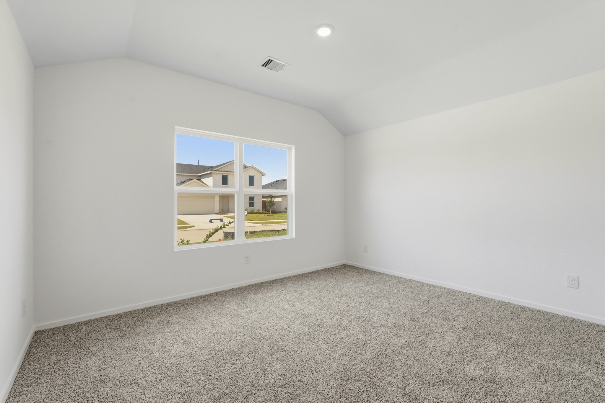 21931 Messina Springs Drive Property Photo 10