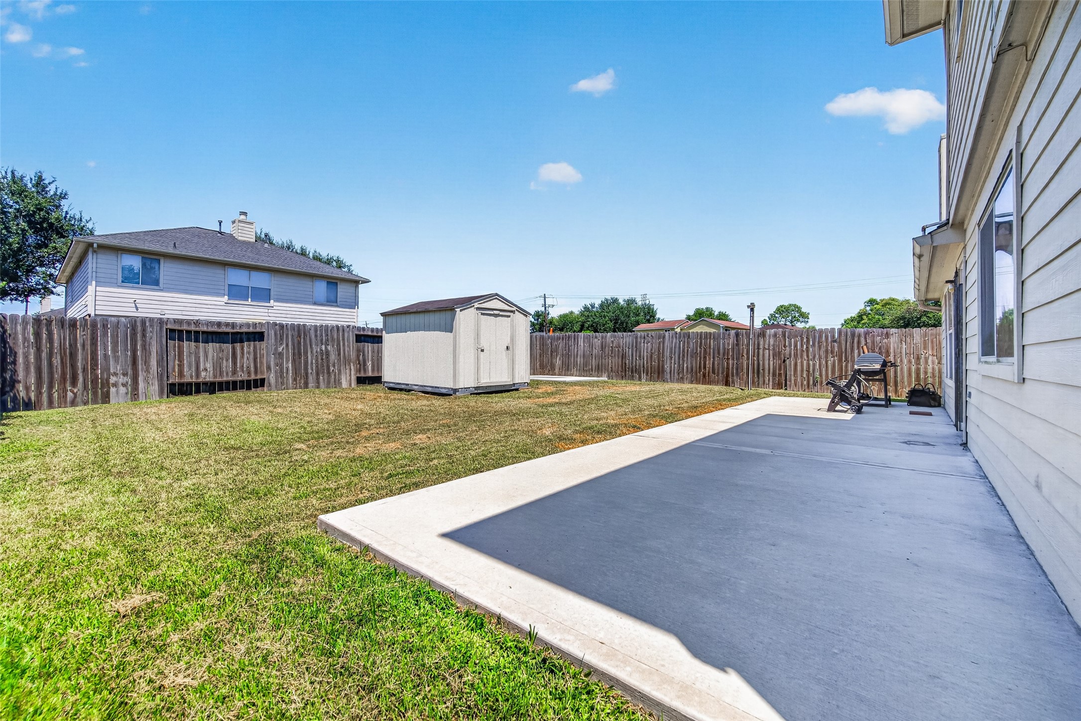 1302 E April Rain Court Property Photo 41