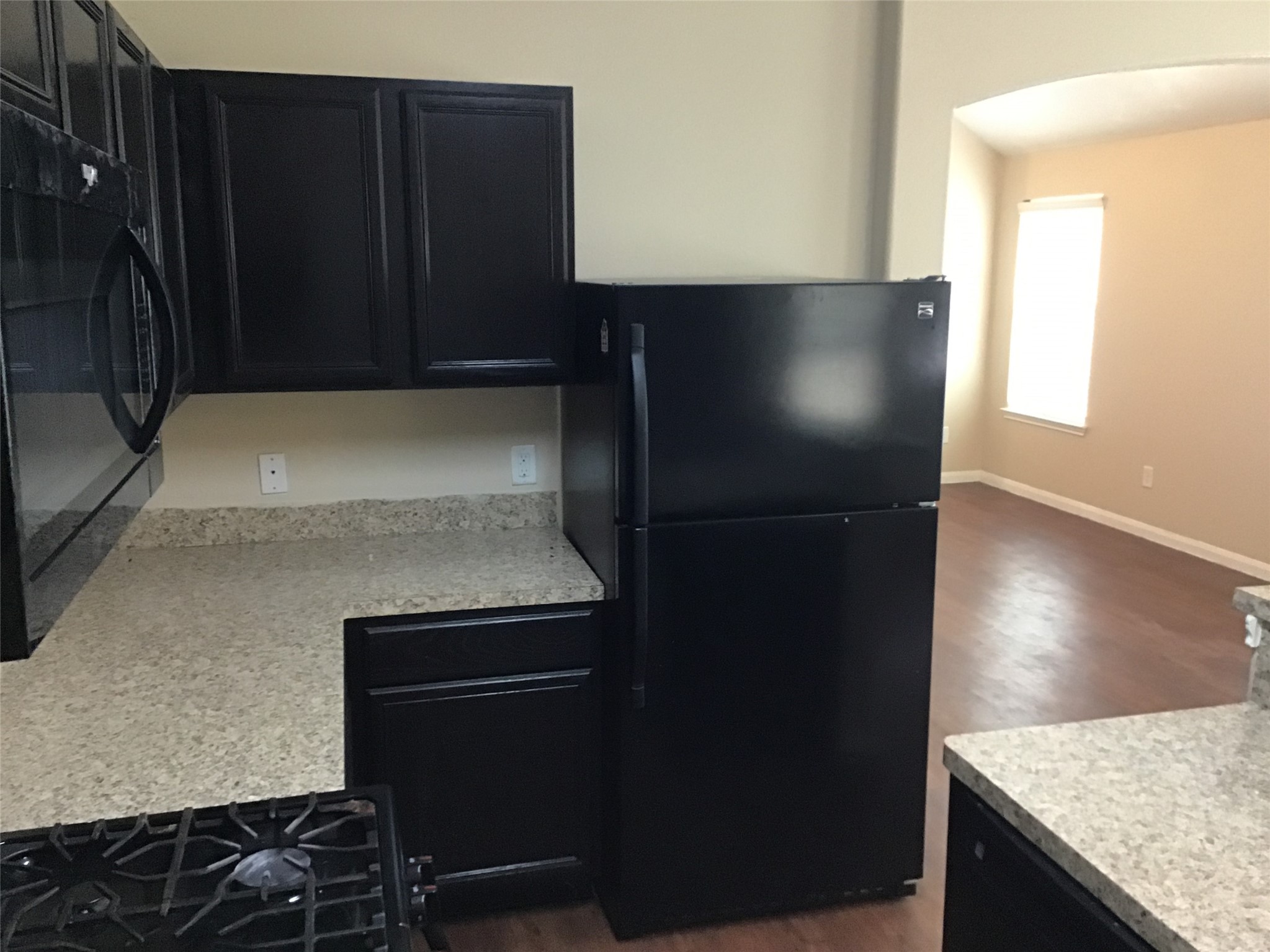 21507 Donata Circle Property Photo 3