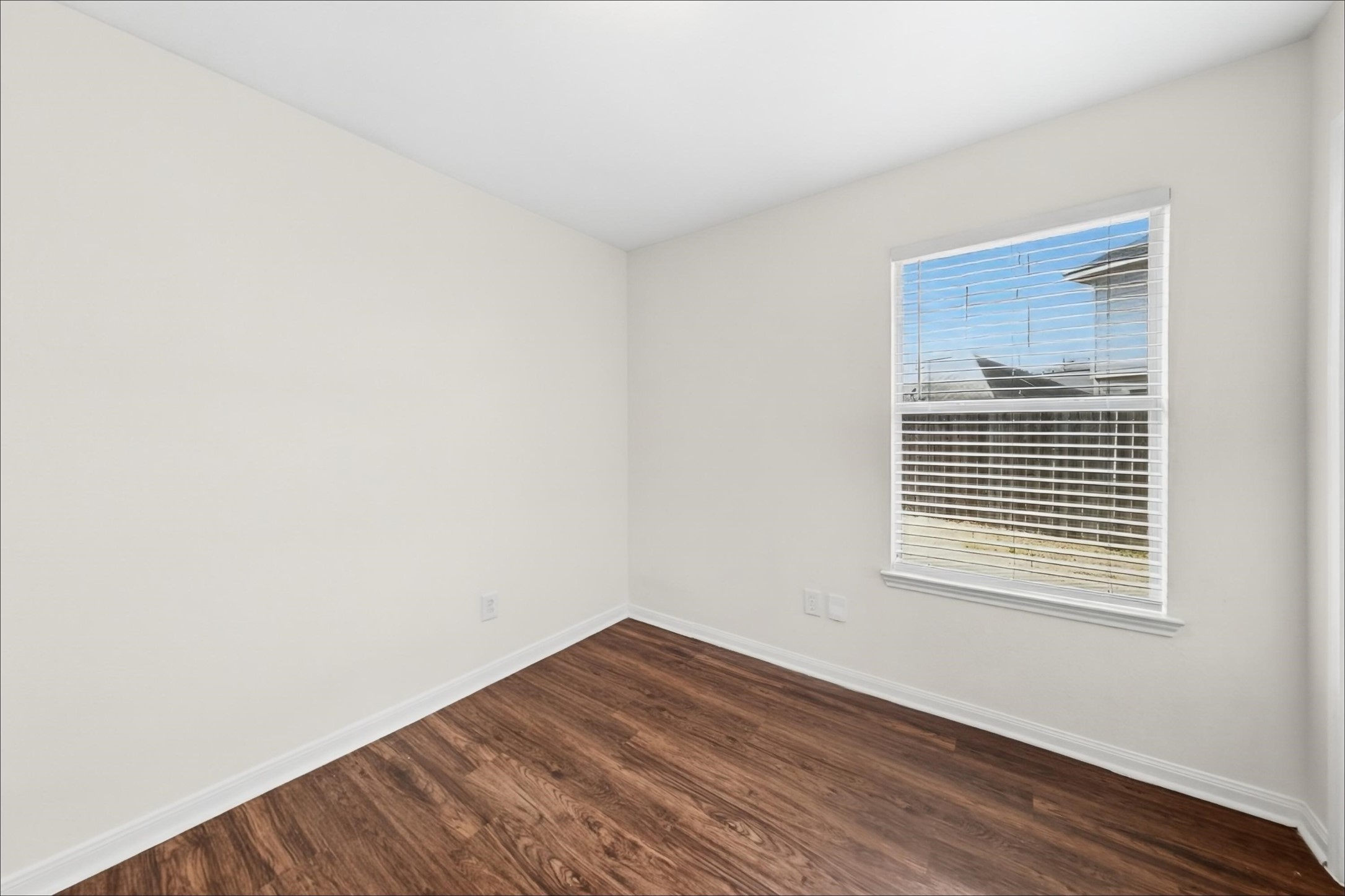 21507 Donata Circle Property Photo 14