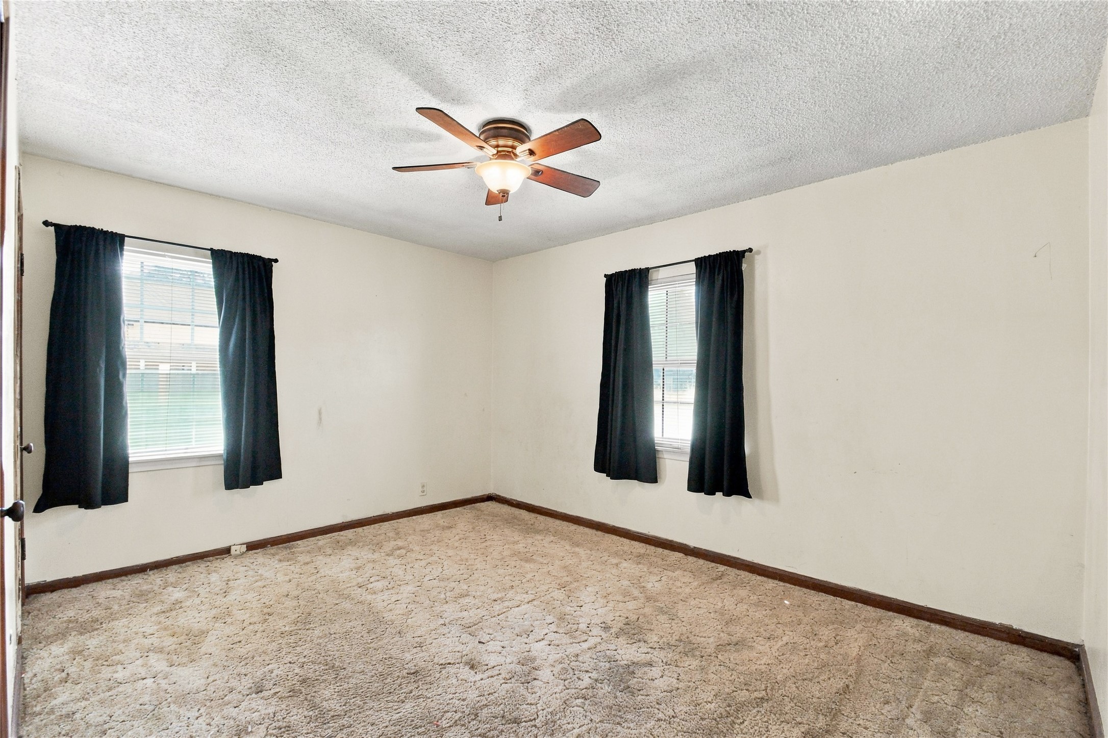 5805 Bretshire Drive Property Photo 12