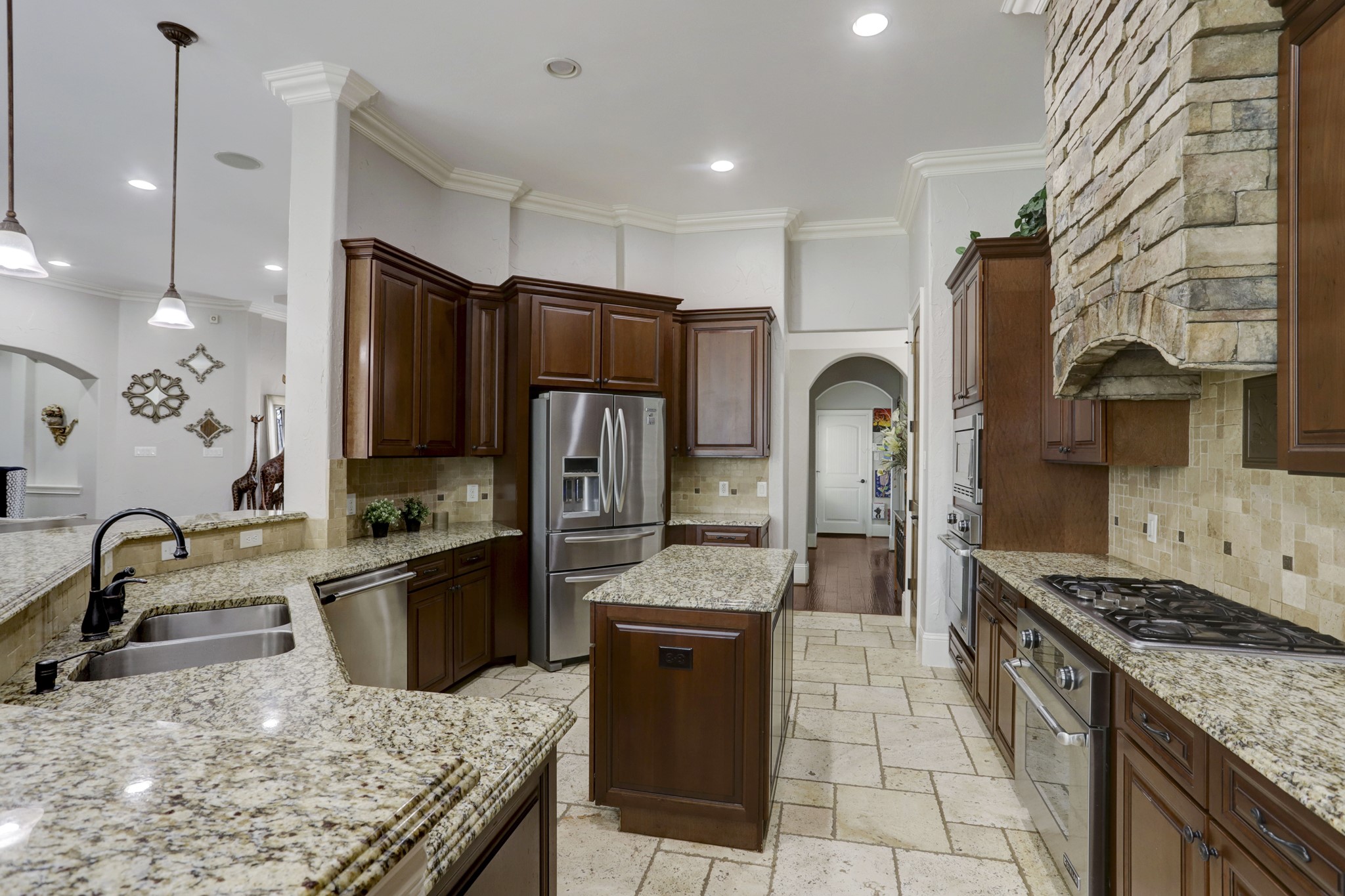 26214 Kingsgate Lane Property Photo 12