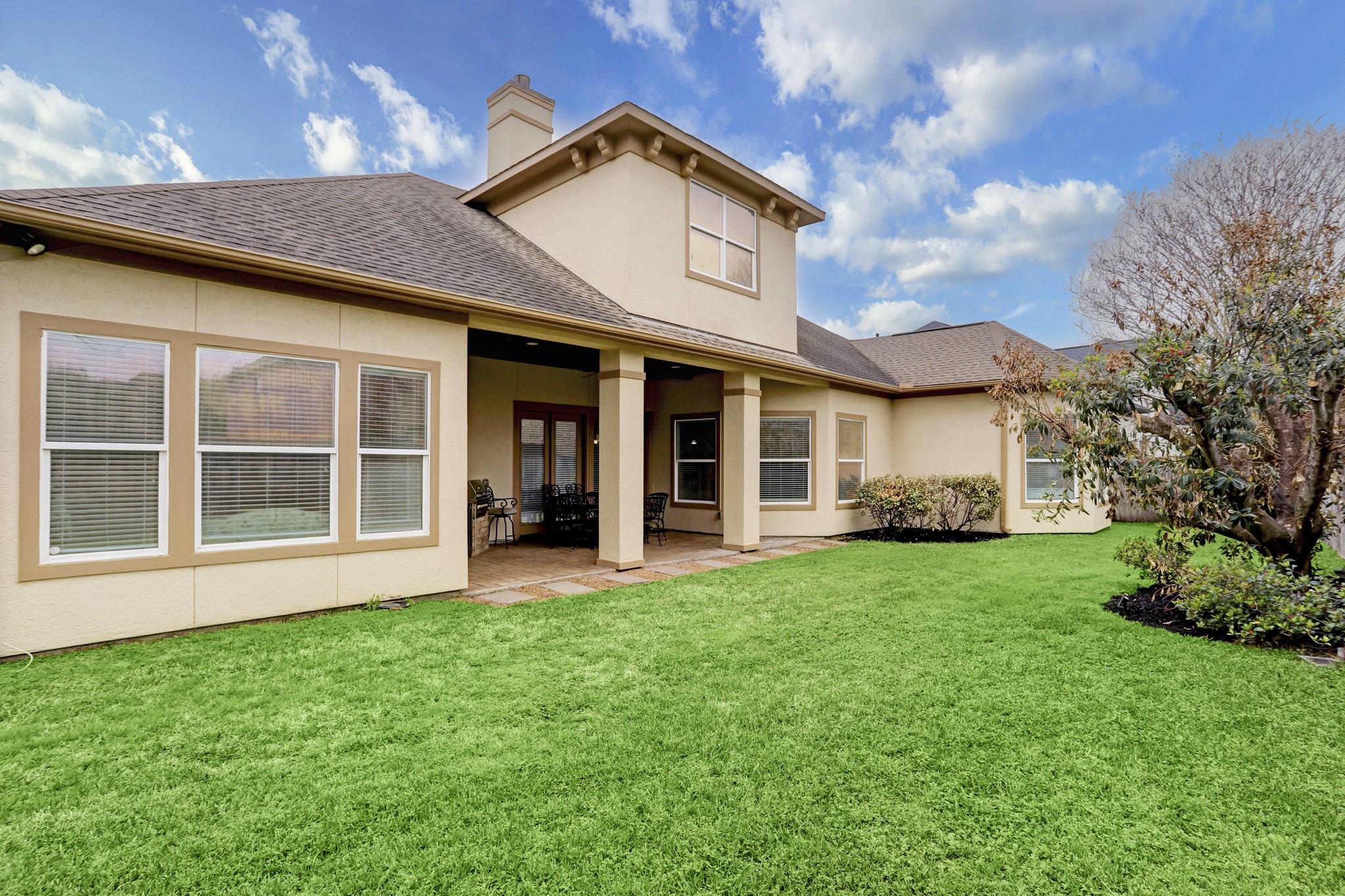 26214 Kingsgate Lane Property Photo 16