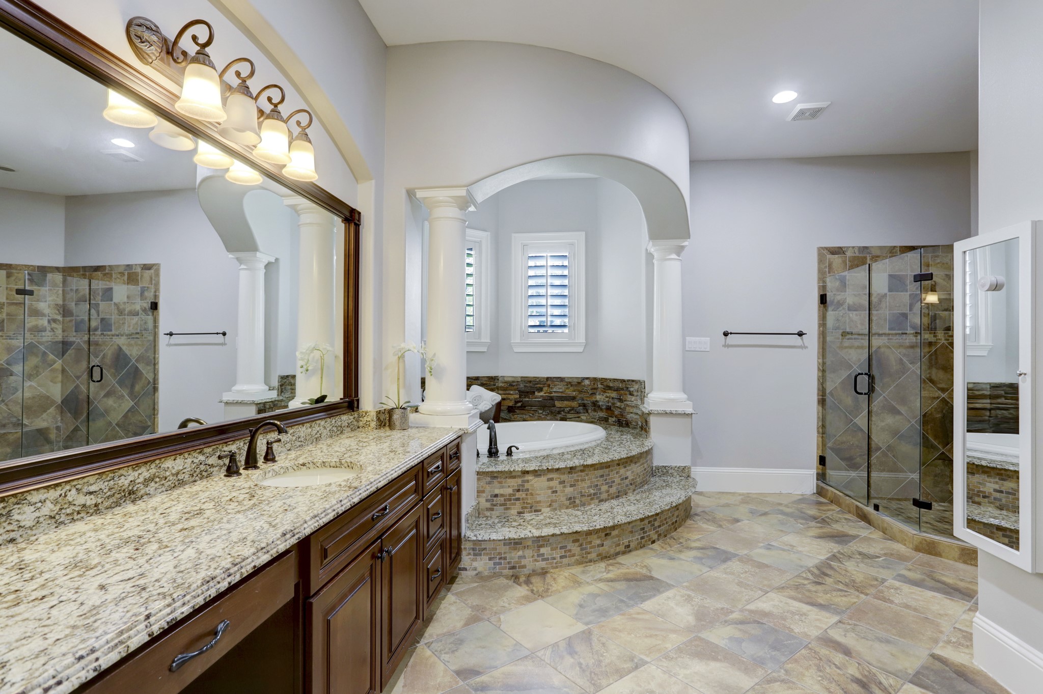 26214 Kingsgate Lane Property Photo 19