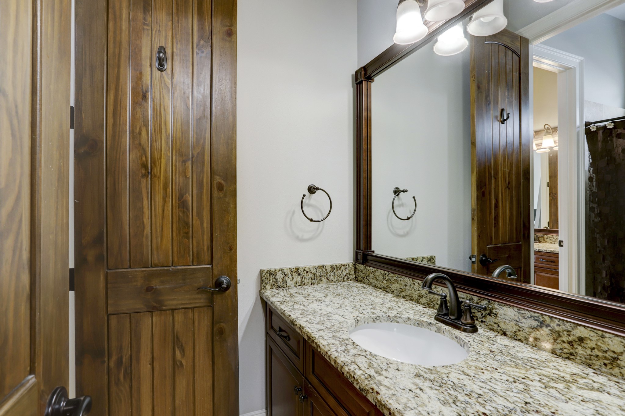 26214 Kingsgate Lane Property Photo 28