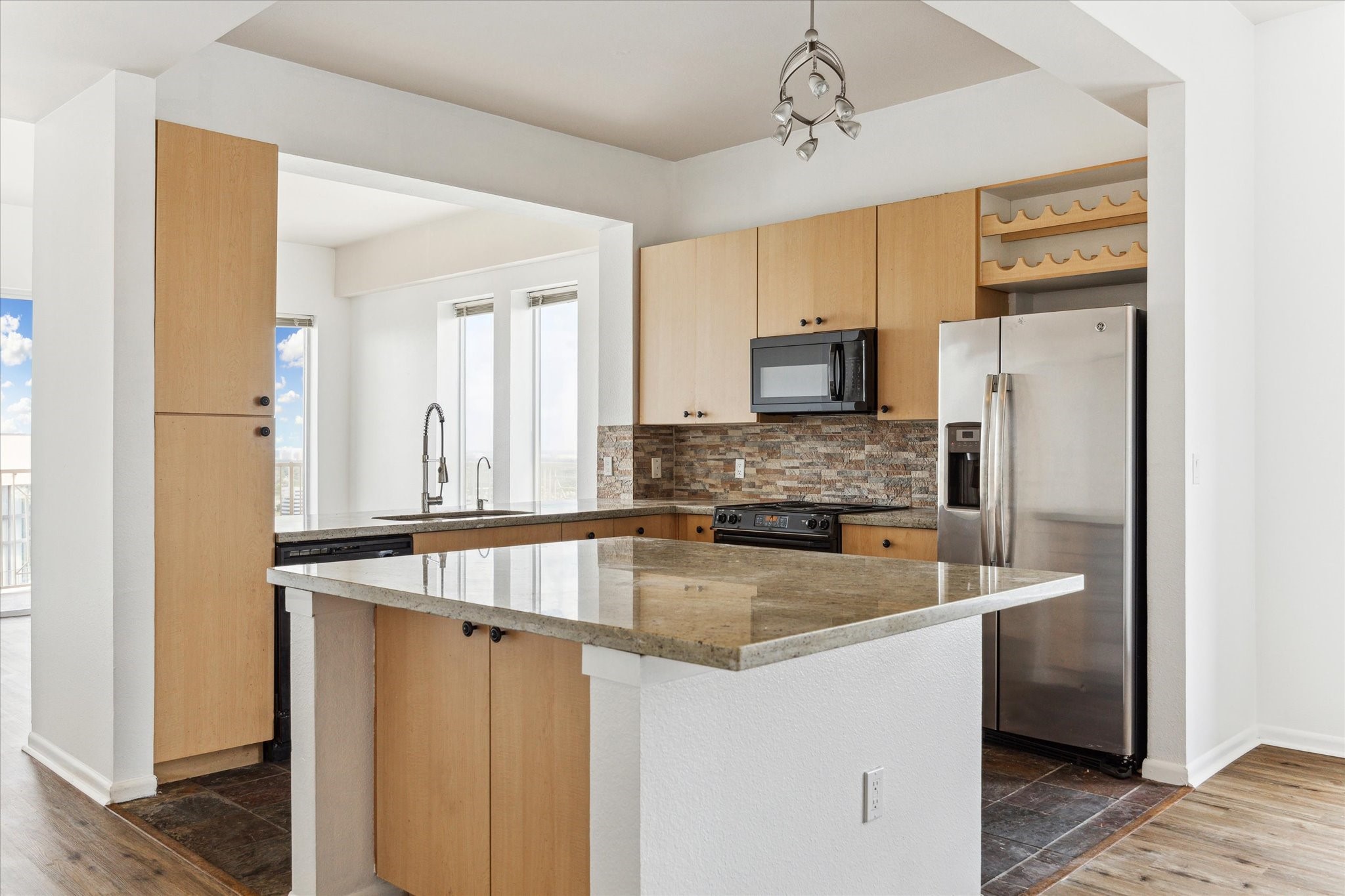 3505 Sage Road 2810 Property Photo 4