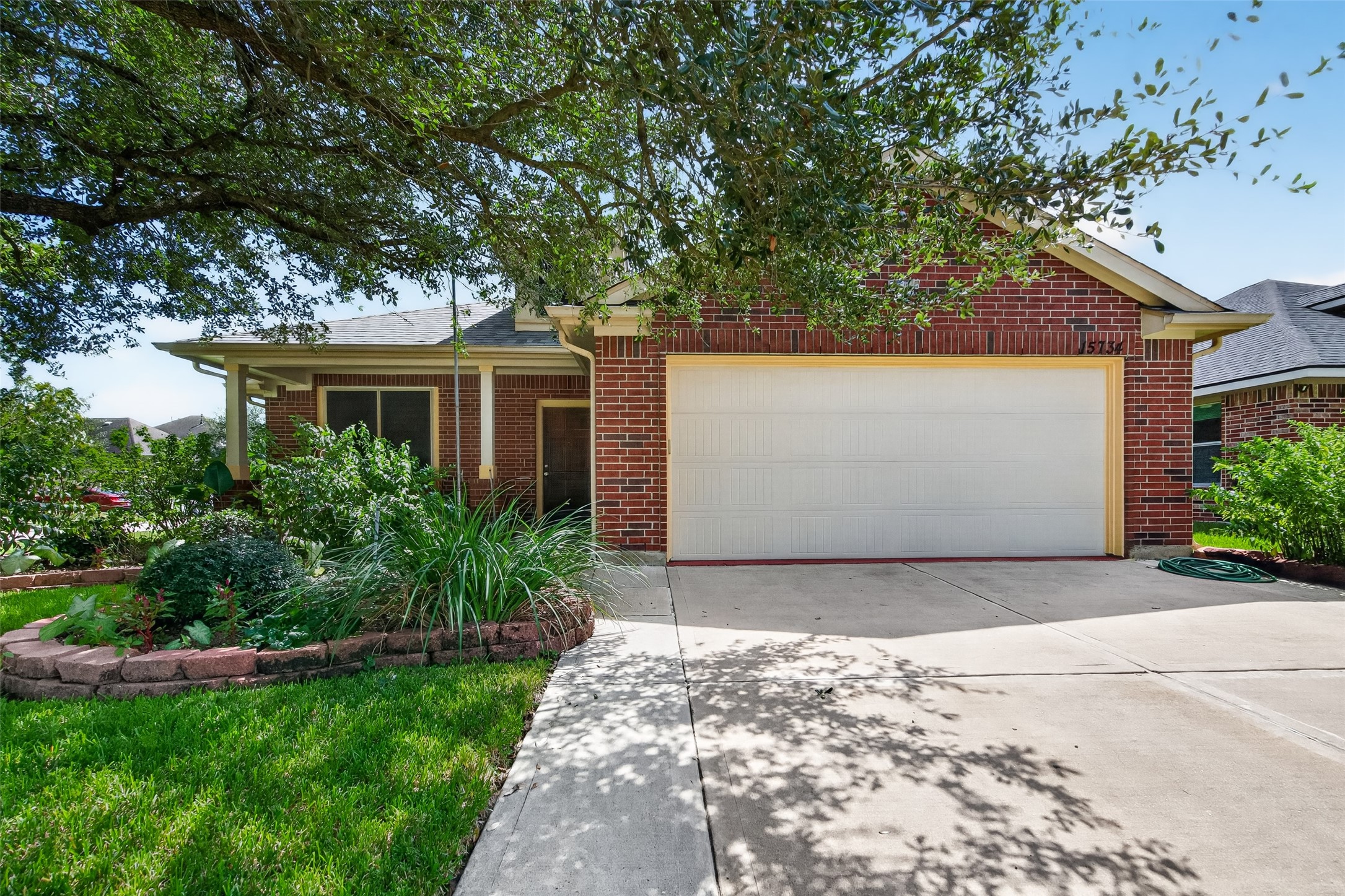 15734 Bannowsky Lane Property Photo 1