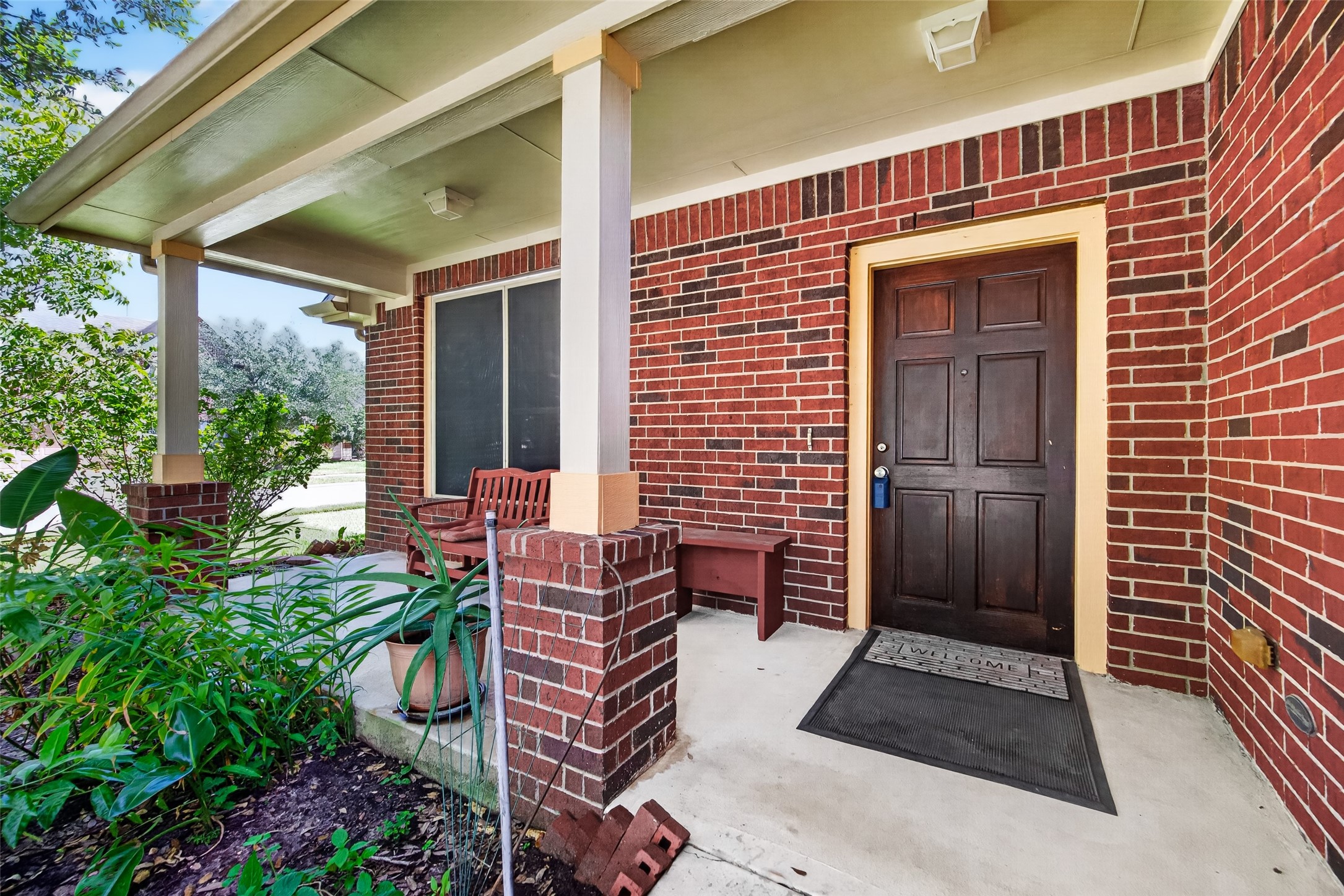15734 Bannowsky Lane Property Photo 4