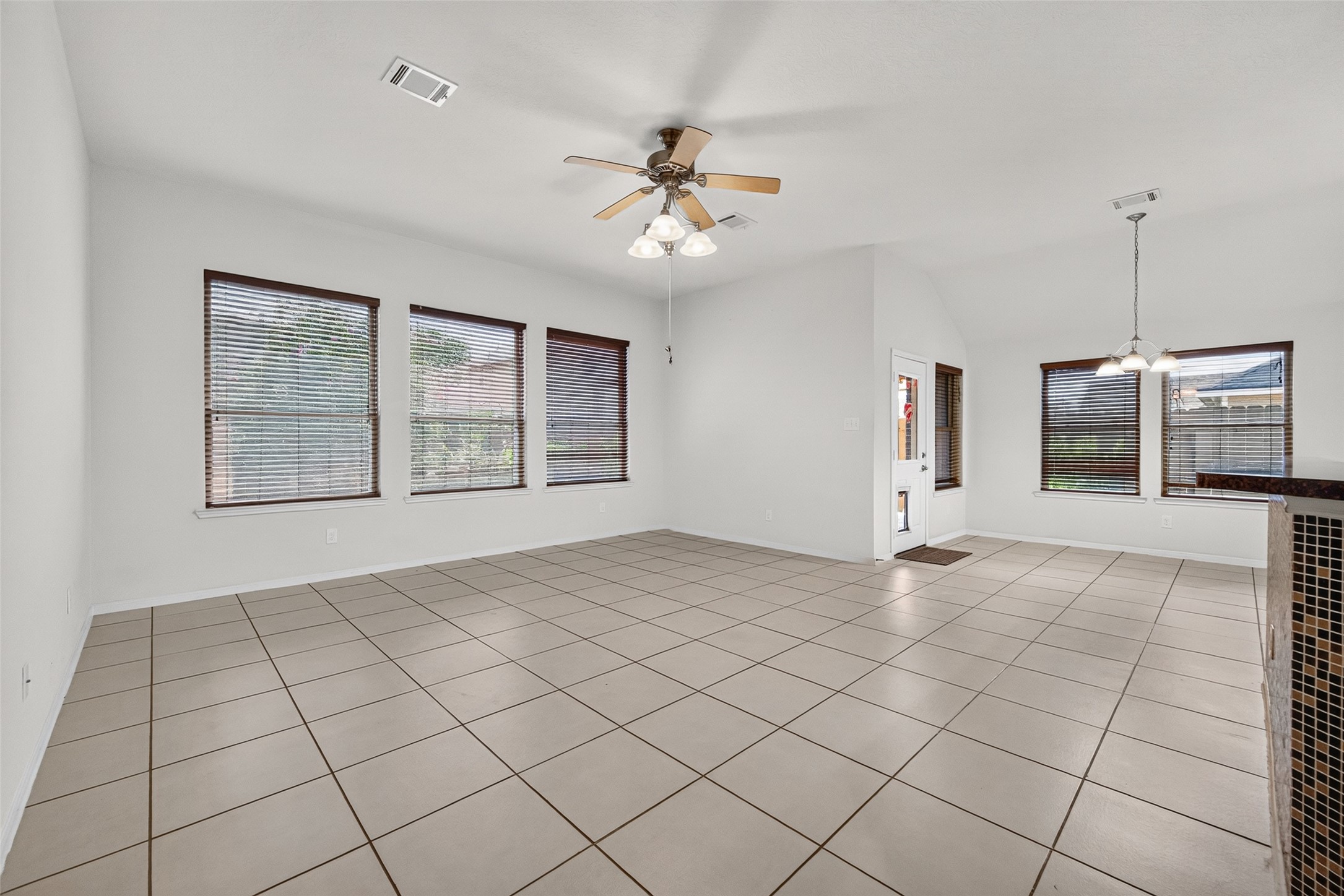 15734 Bannowsky Lane Property Photo 15