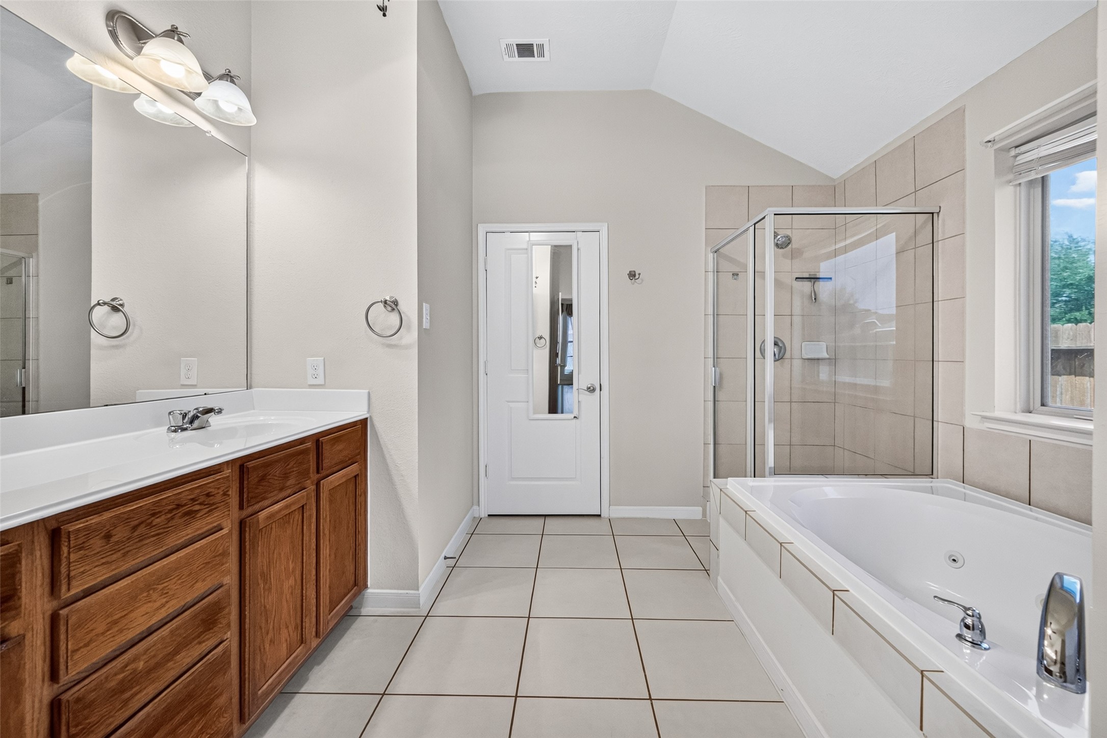 15734 Bannowsky Lane Property Photo 27