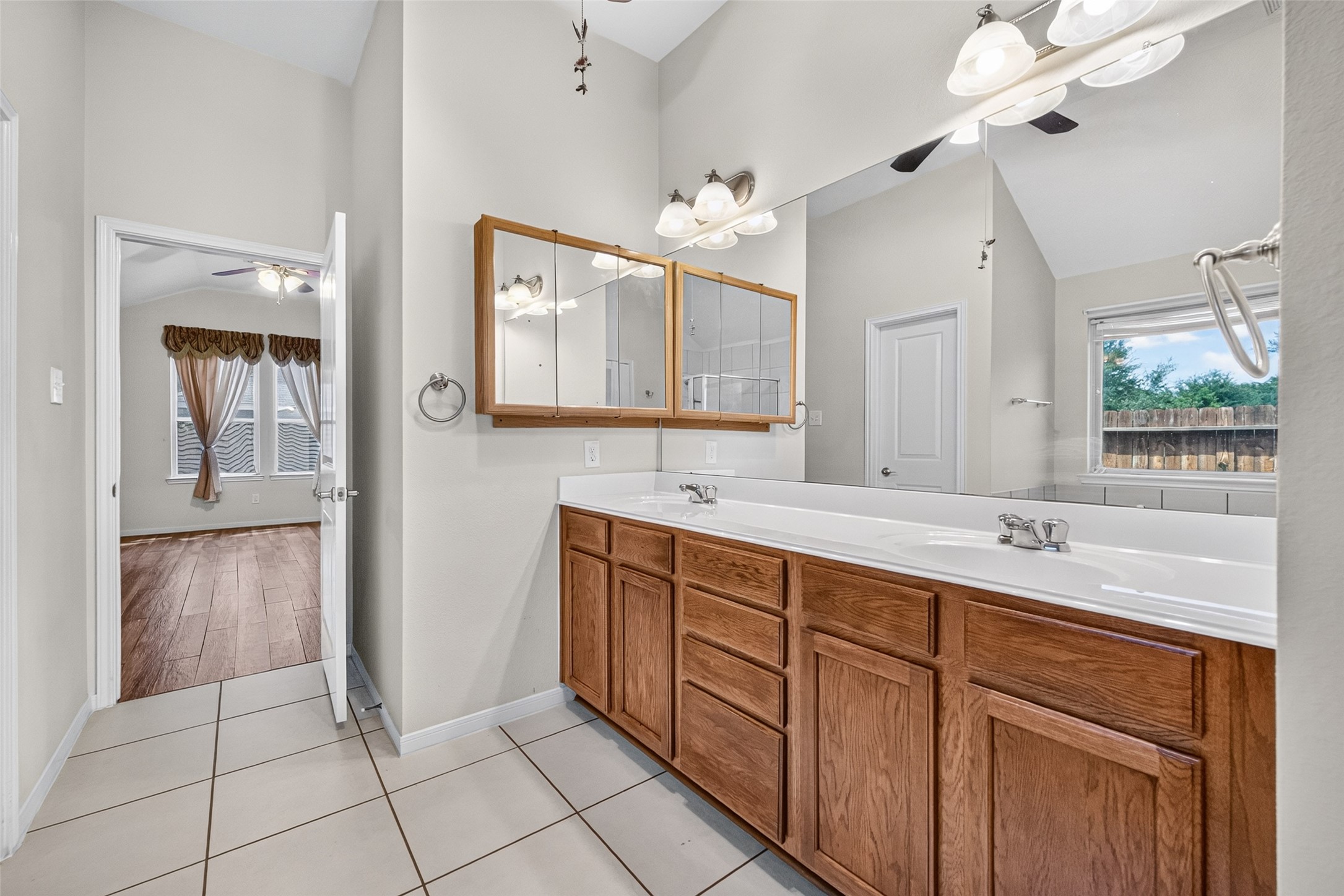 15734 Bannowsky Lane Property Photo 28