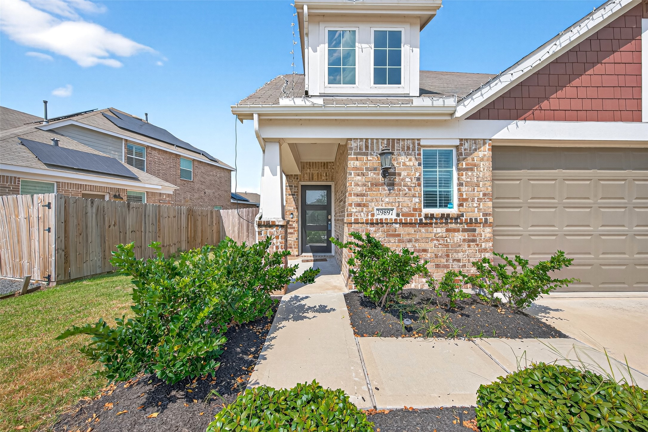 29897 Dovetail Bluff Lane Property Photo 2