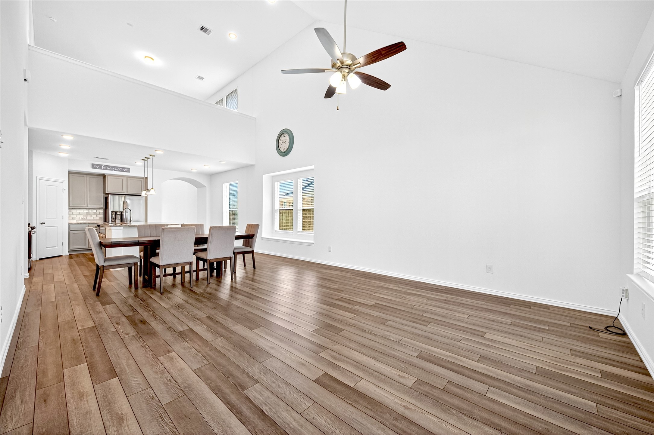 29897 Dovetail Bluff Lane Property Photo 5