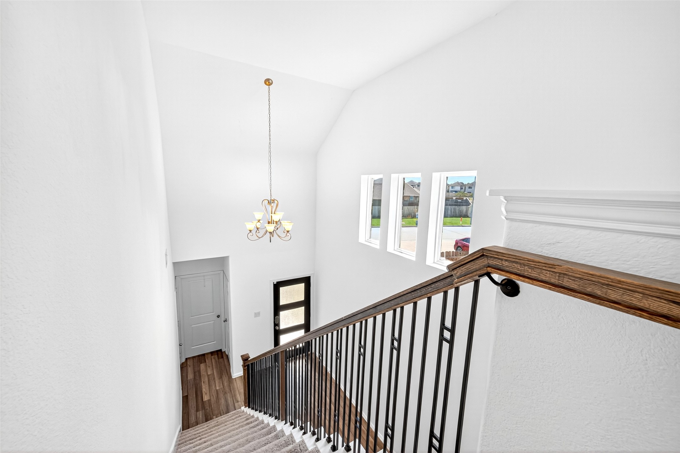 29897 Dovetail Bluff Lane Property Photo 26