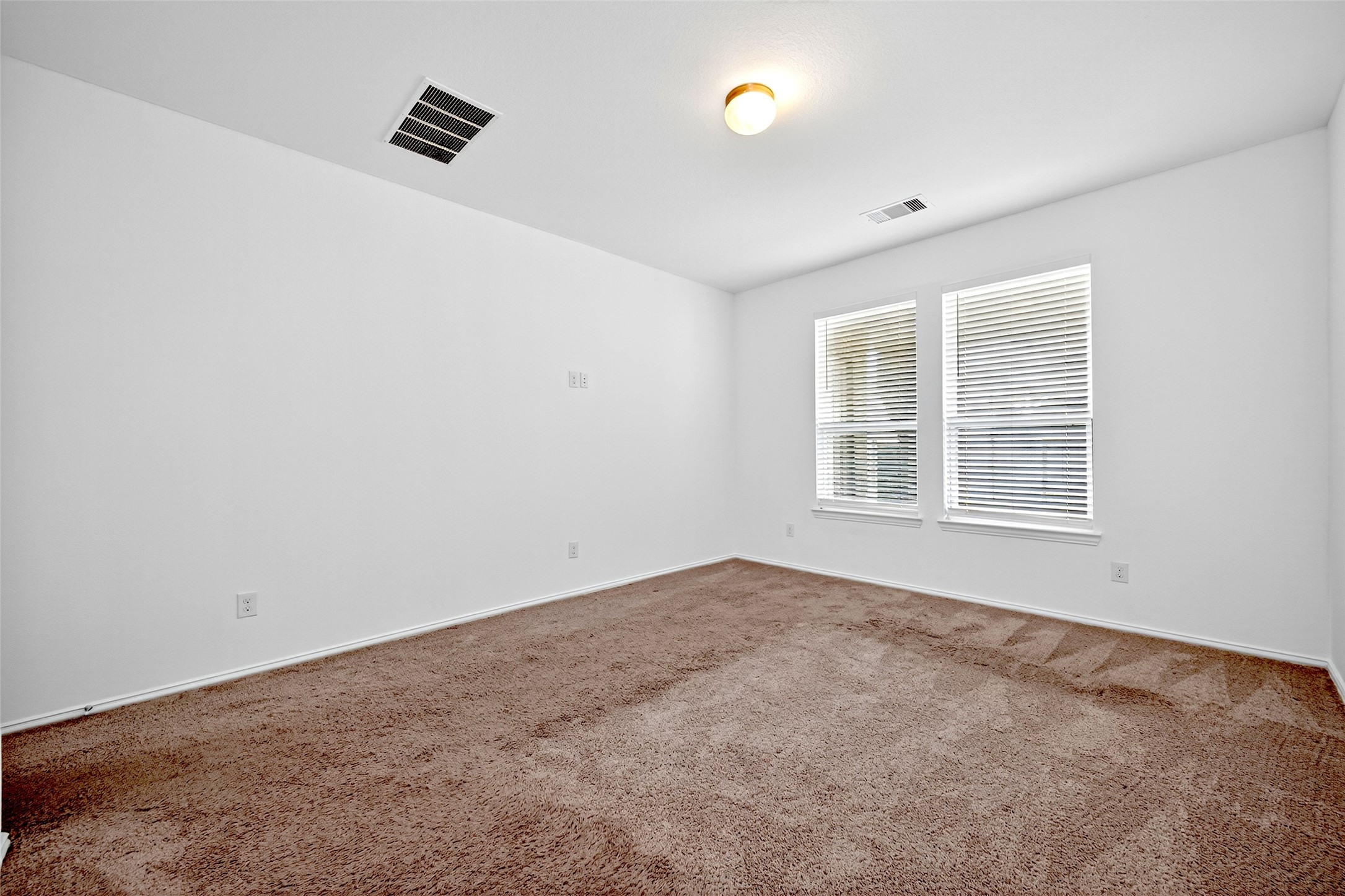 29897 Dovetail Bluff Lane Property Photo 34