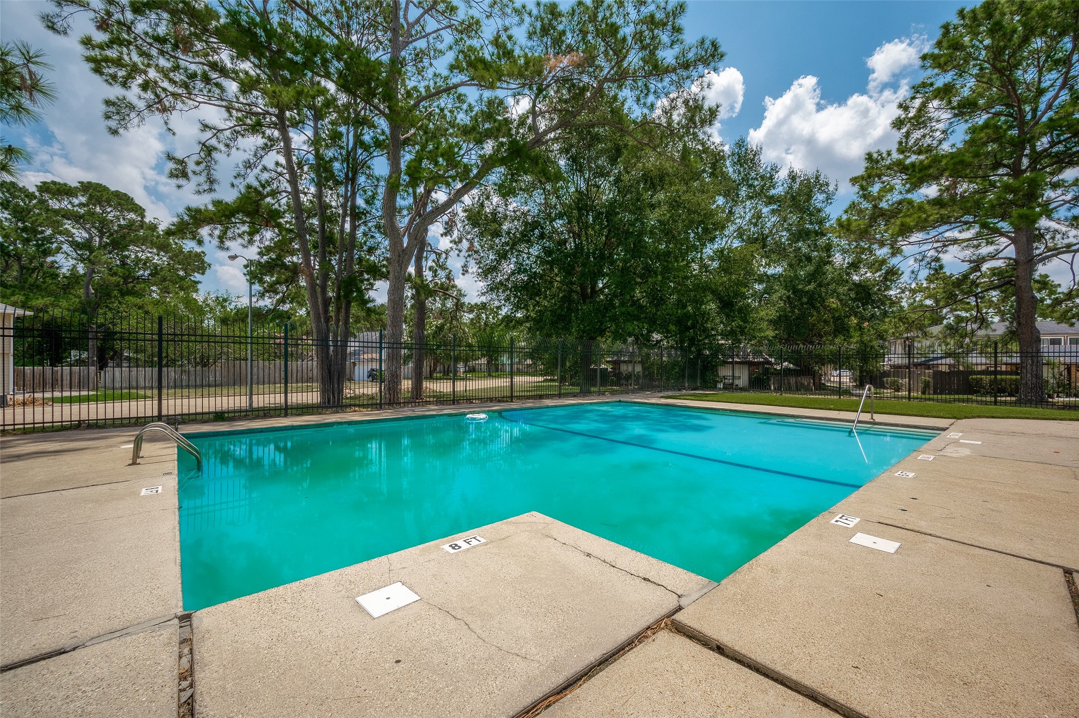 12042 Mighty Oak Drive B Property Photo 45