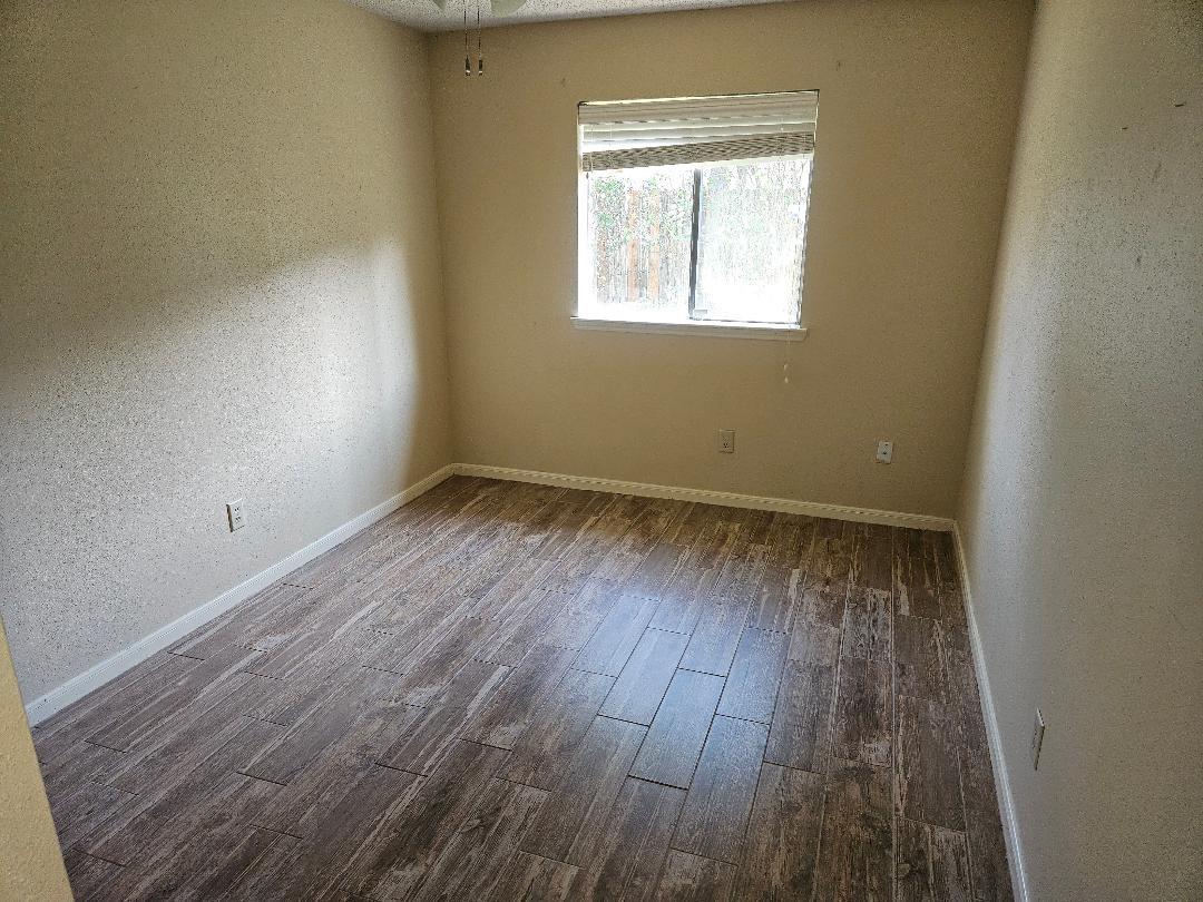 12414 Bent Pine Drive Property Photo 13