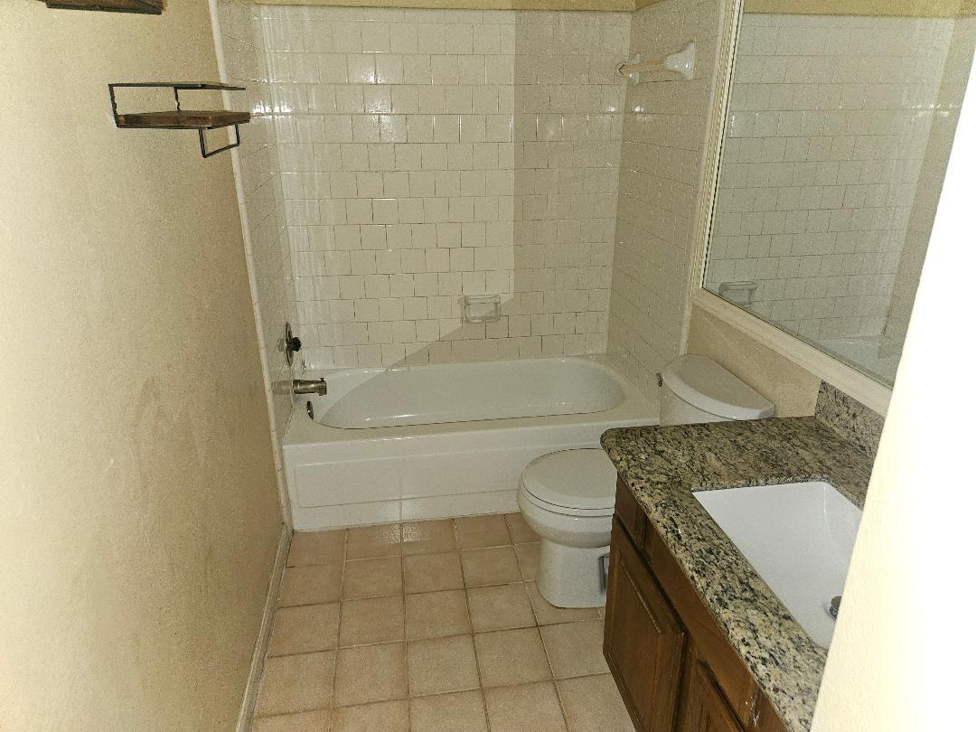 12414 Bent Pine Drive Property Photo 15