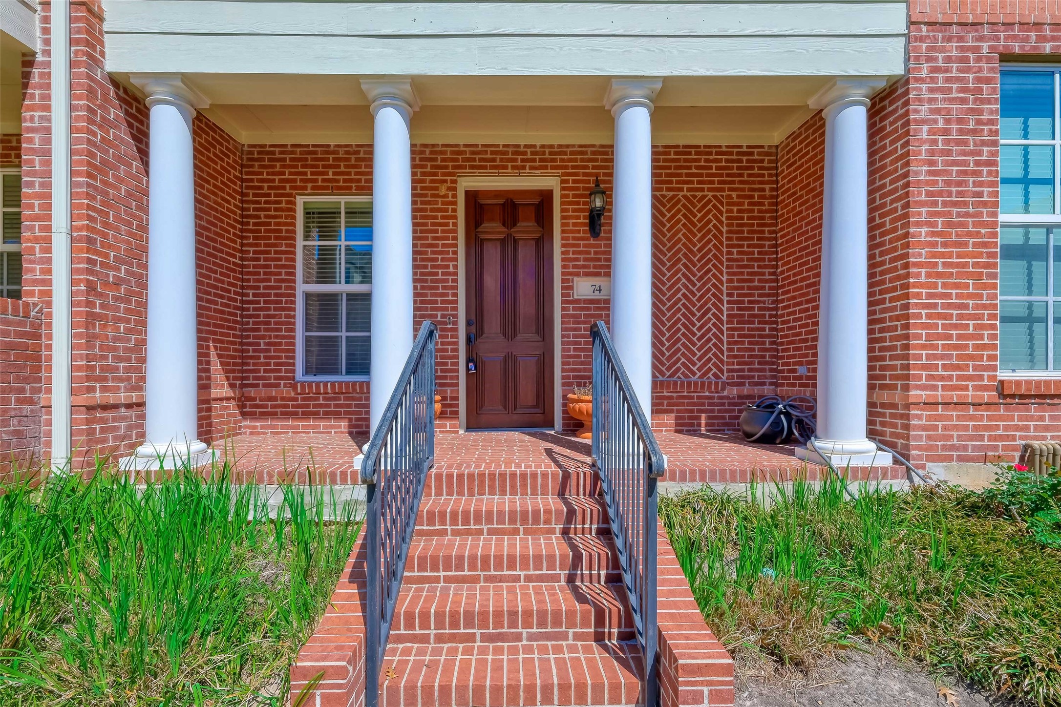 74 Shell Port Square Property Photo 6