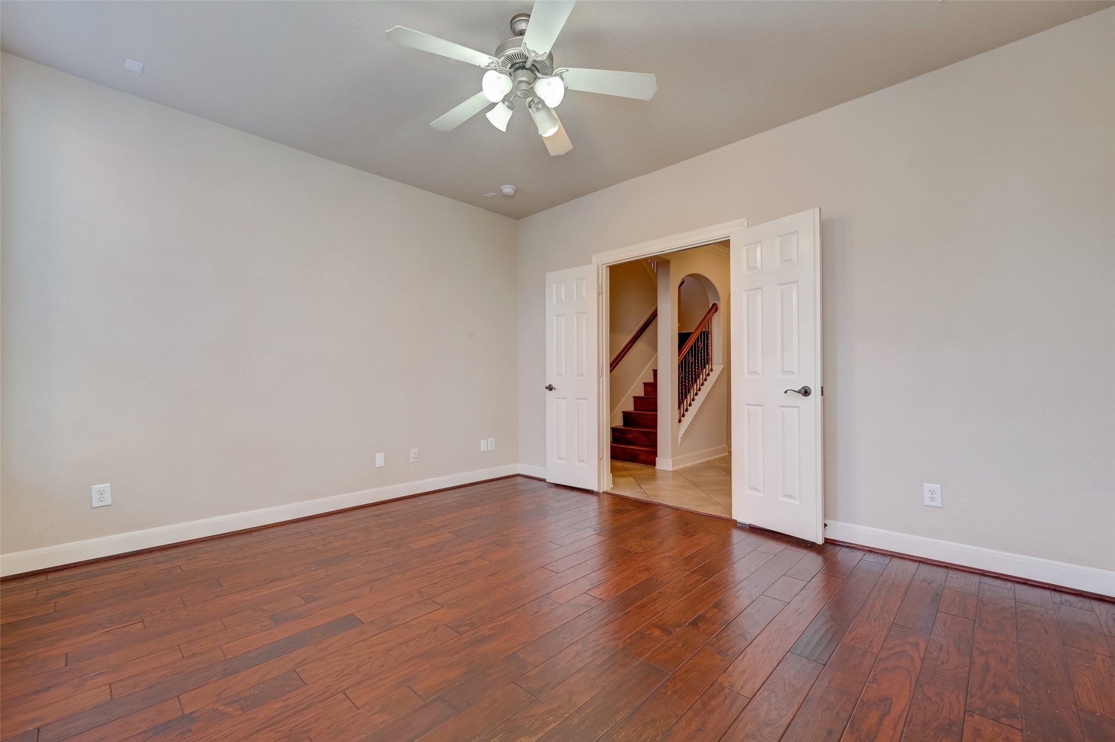 74 Shell Port Square Property Photo 11