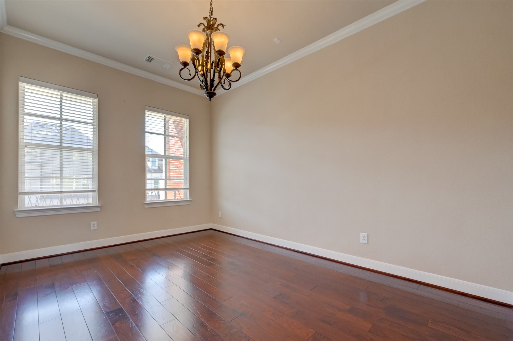 74 Shell Port Square Property Photo 15