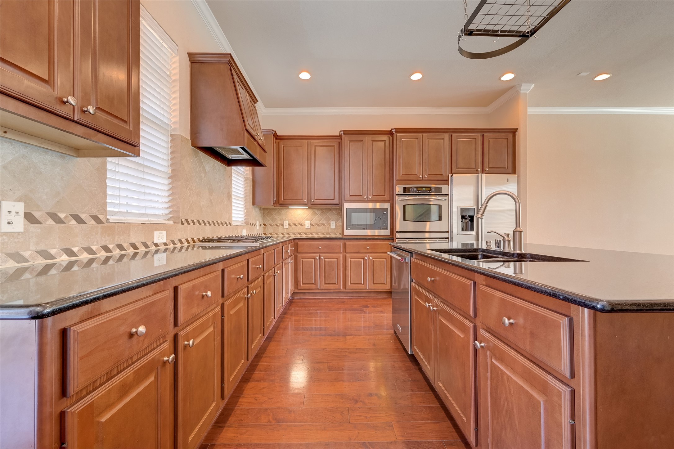 74 Shell Port Square Property Photo 23
