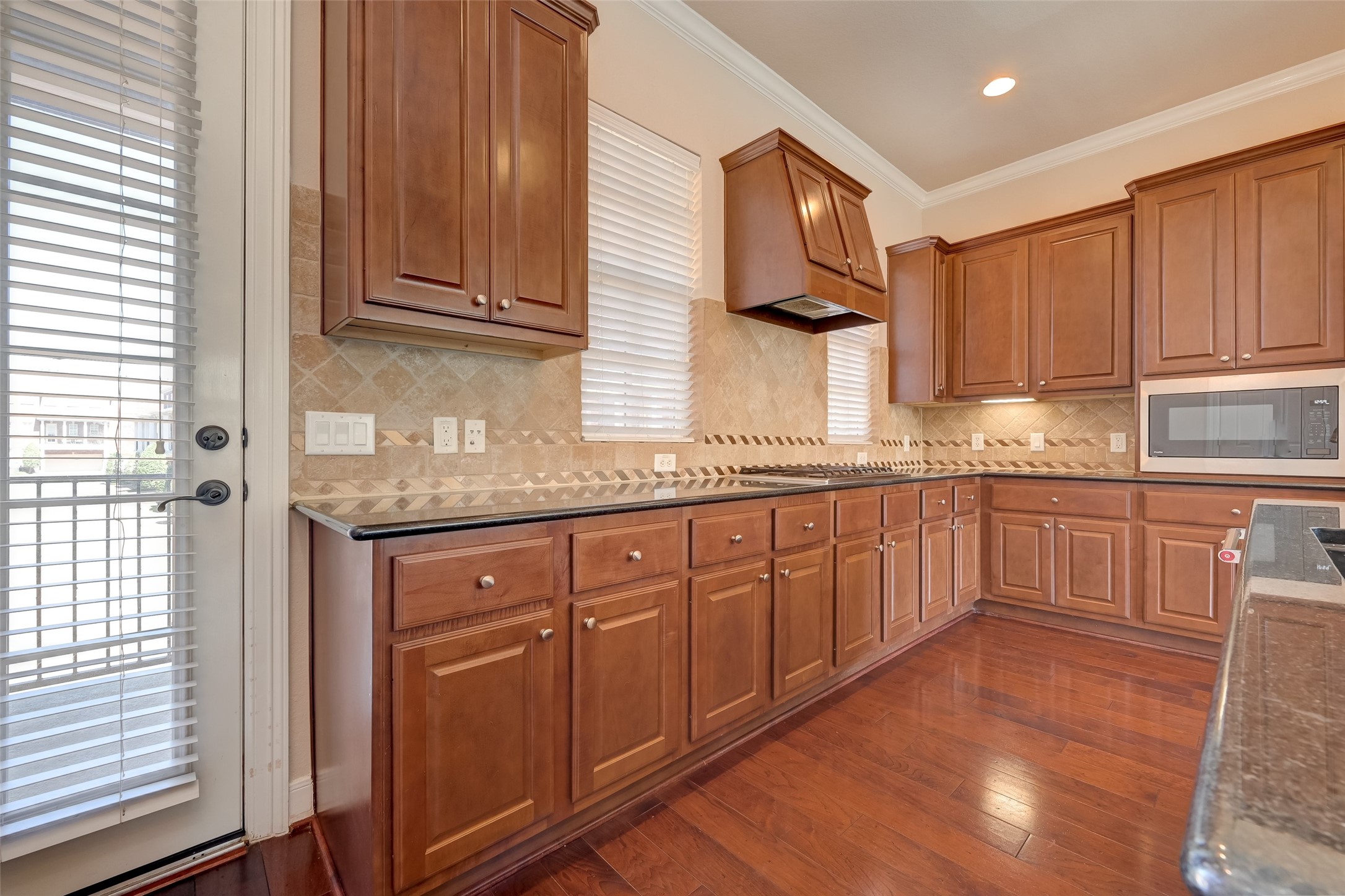 74 Shell Port Square Property Photo 24