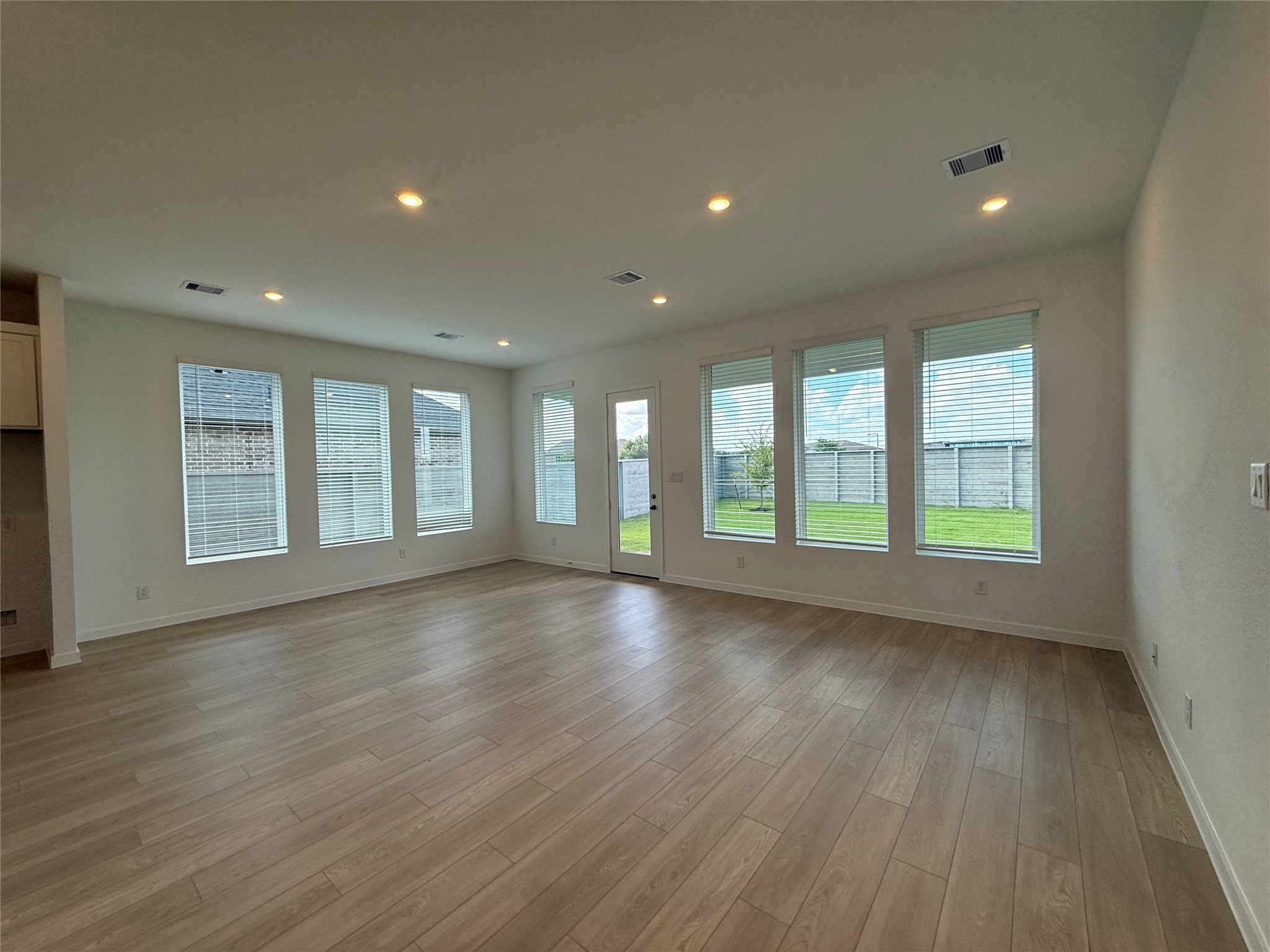 7034 Salt Dome Drive Property Photo 5