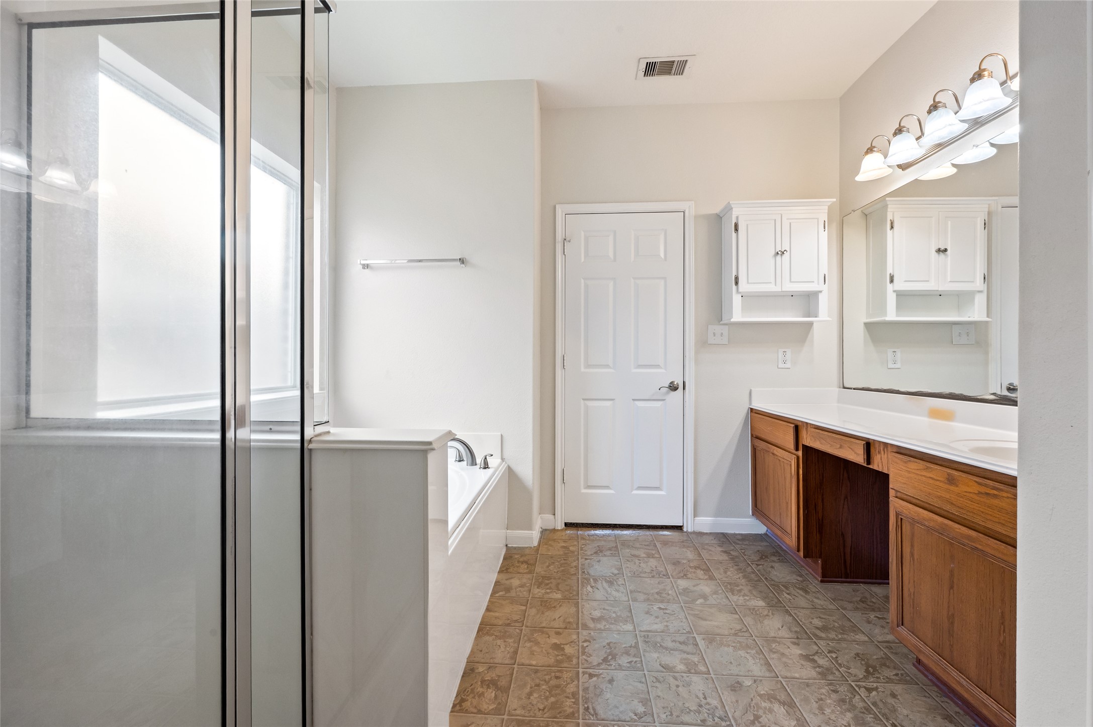 8618 E Highlands Crossing Property Photo 15