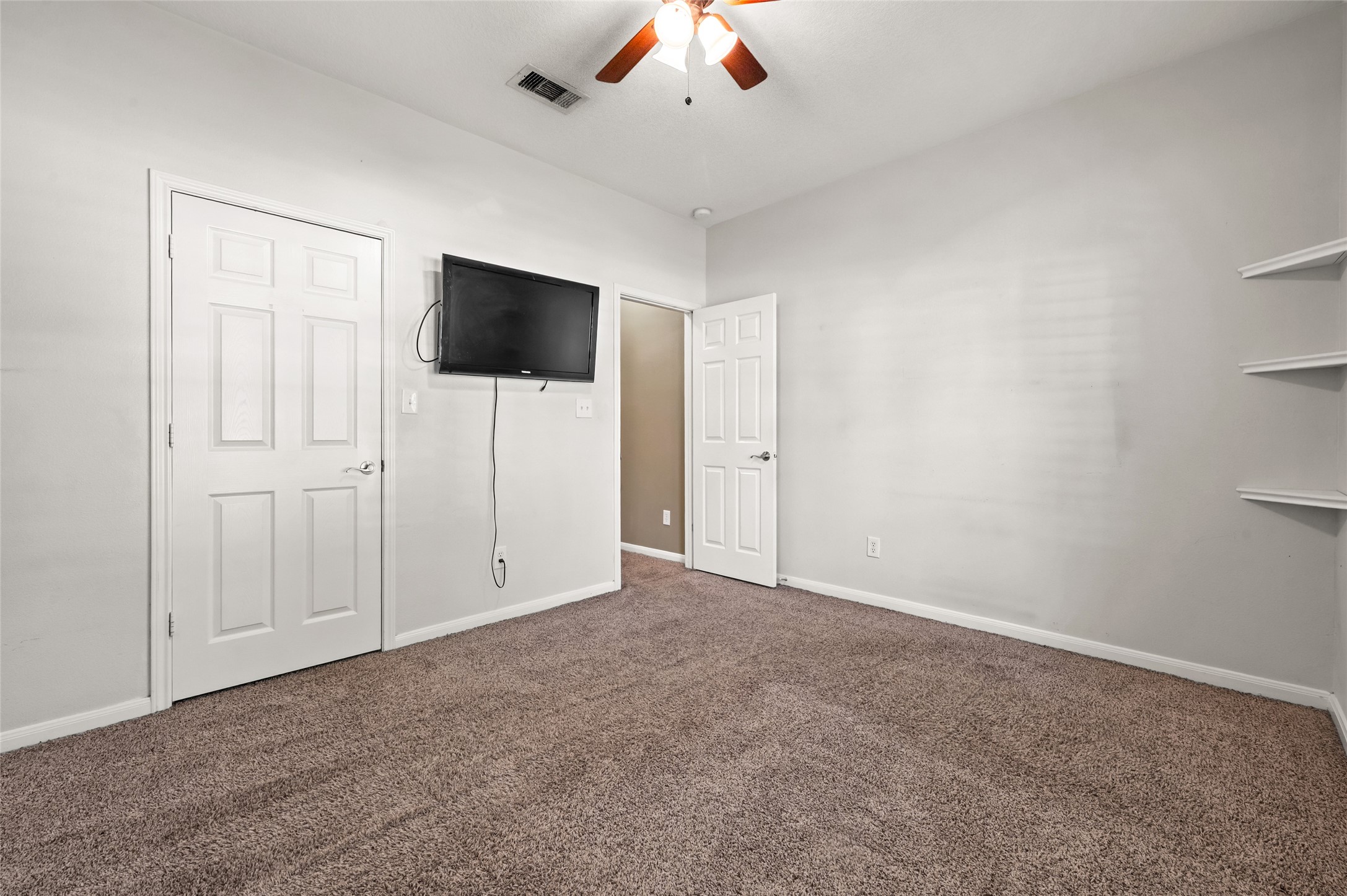 8618 E Highlands Crossing Property Photo 19
