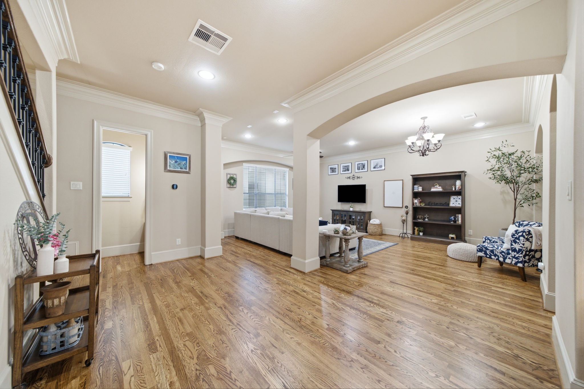 5950 Kiam Street E Property Photo 5