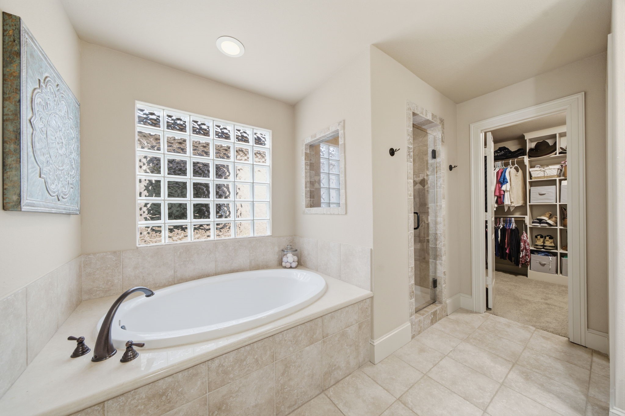 5950 Kiam Street E Property Photo 24
