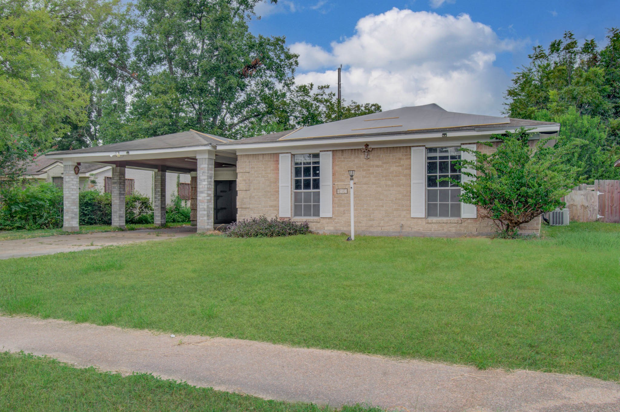 1314 Mosher Lane Property Photo 3