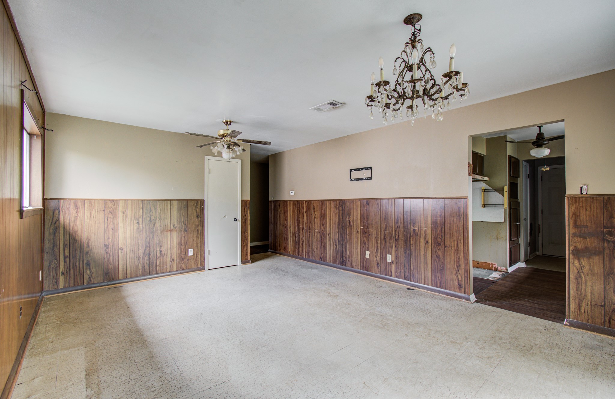 1314 Mosher Lane Property Photo 5
