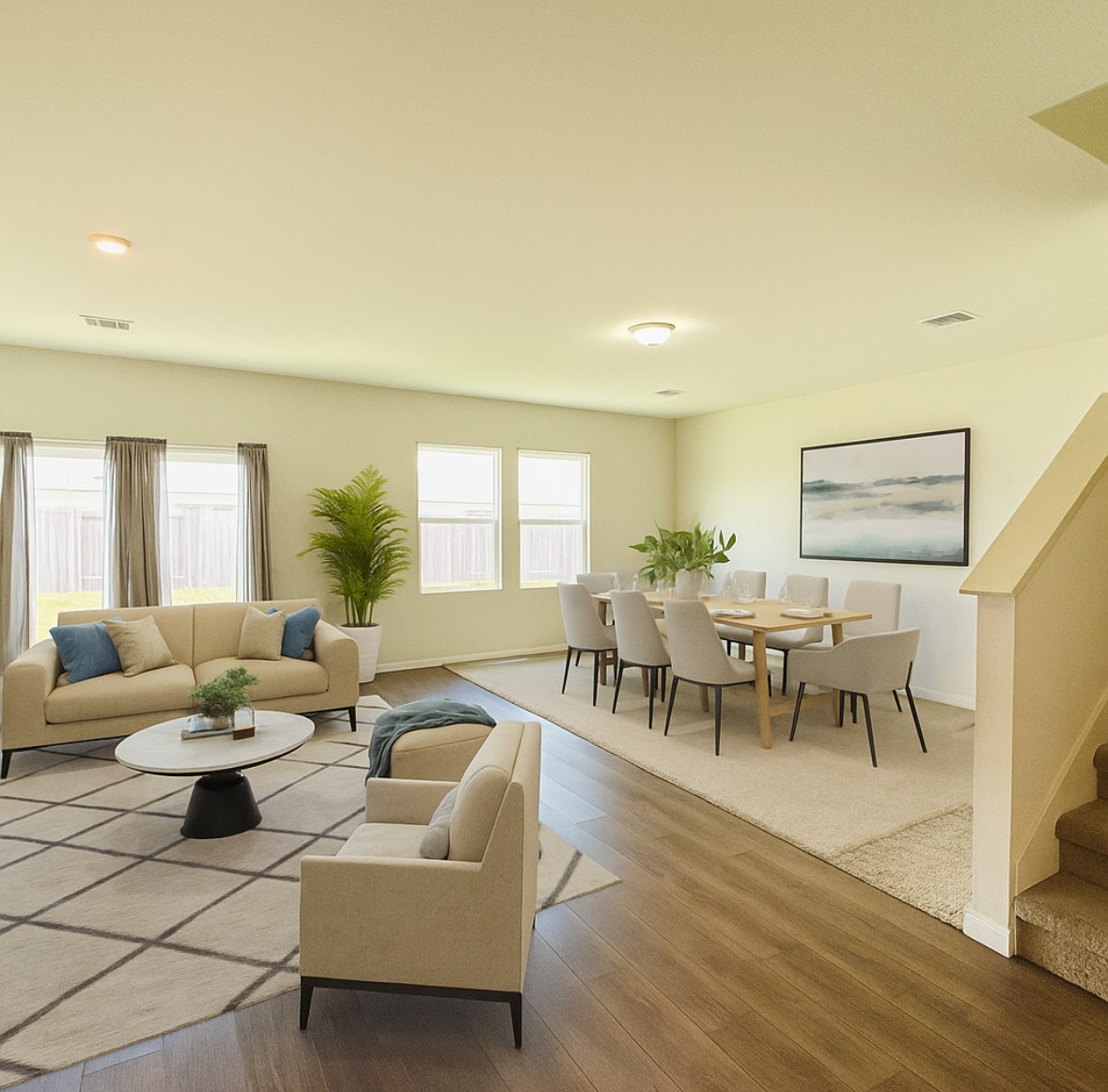 1013 Pitch Pine Court Property Photo 4