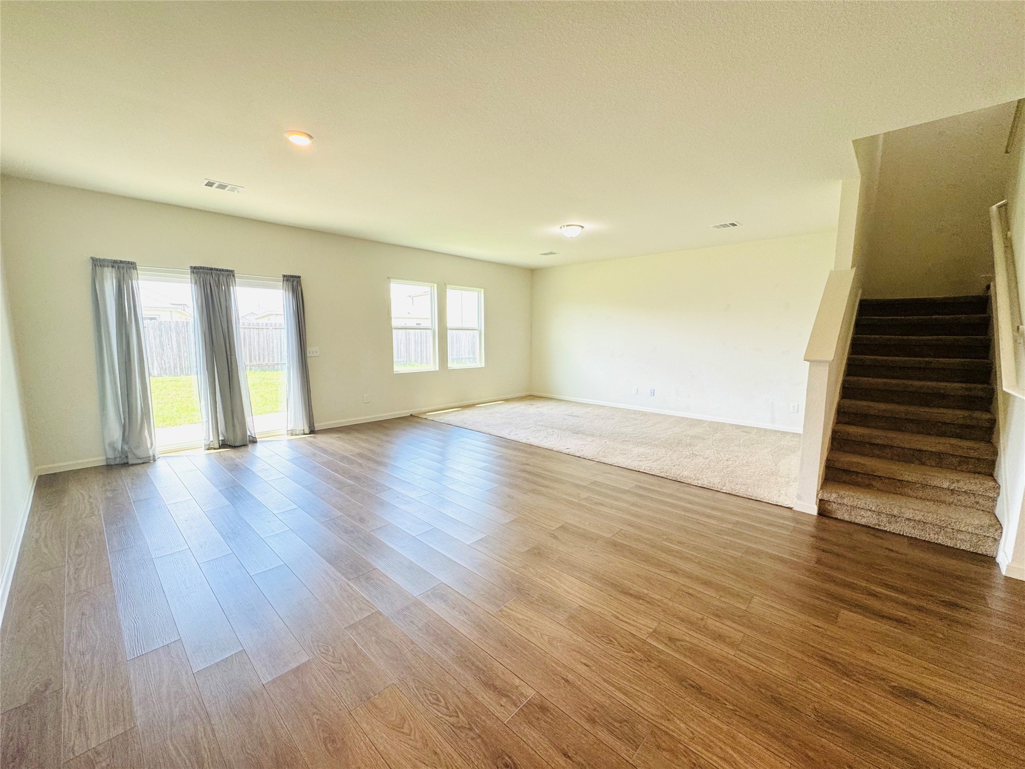 1013 Pitch Pine Court Property Photo 10