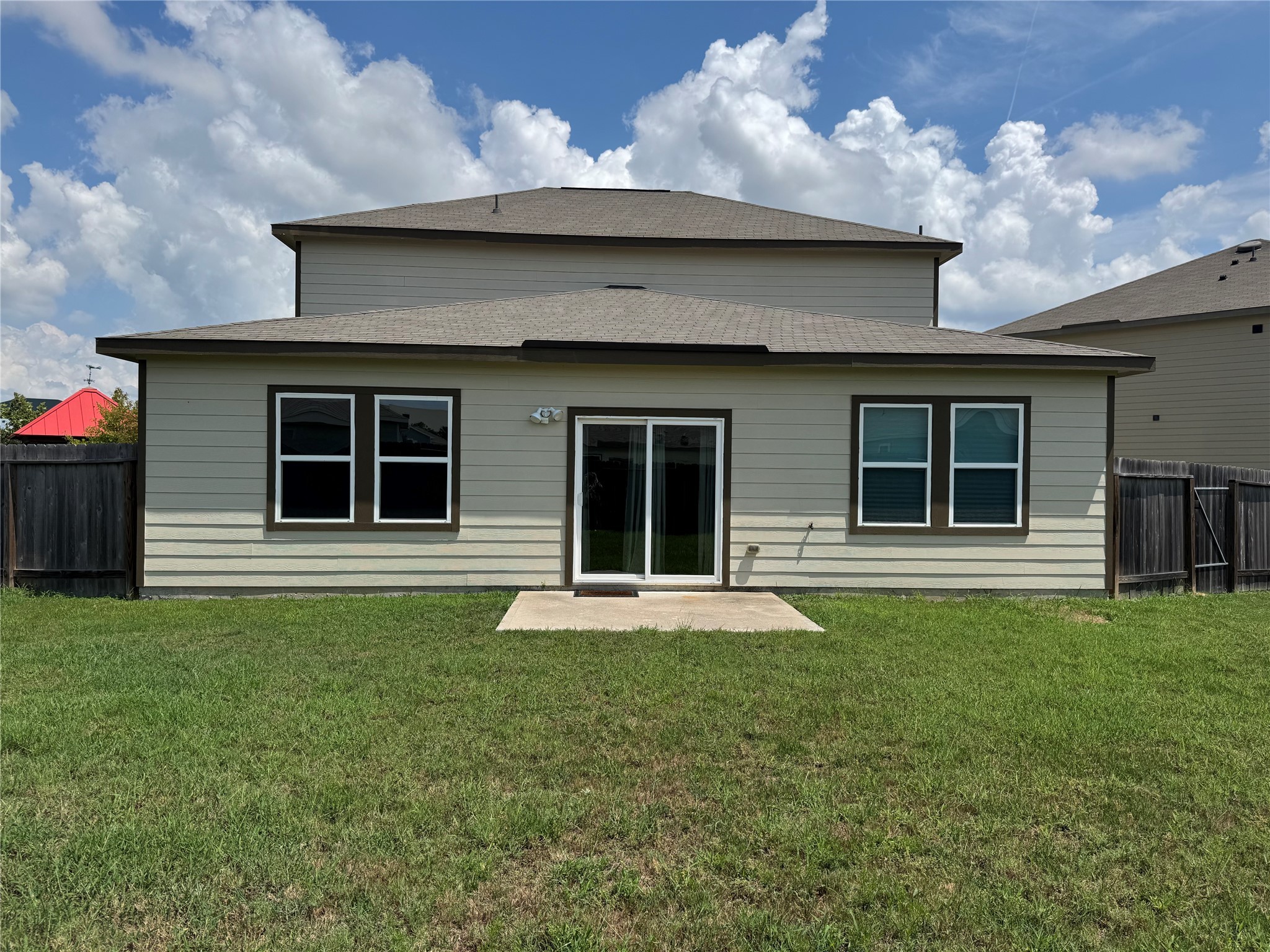 1013 Pitch Pine Court Property Photo 29