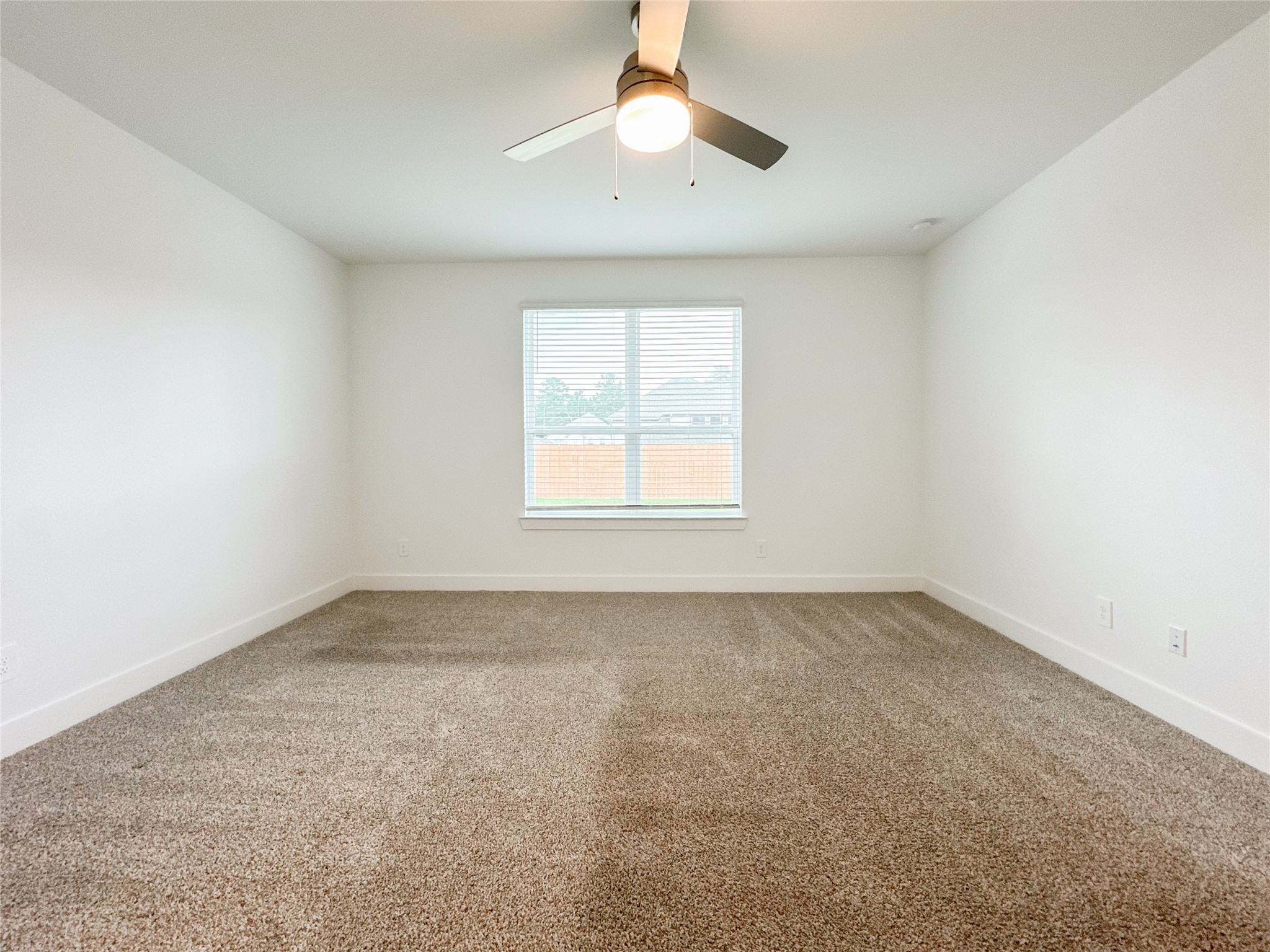 15216 Tattle Creek Lane Property Photo 27