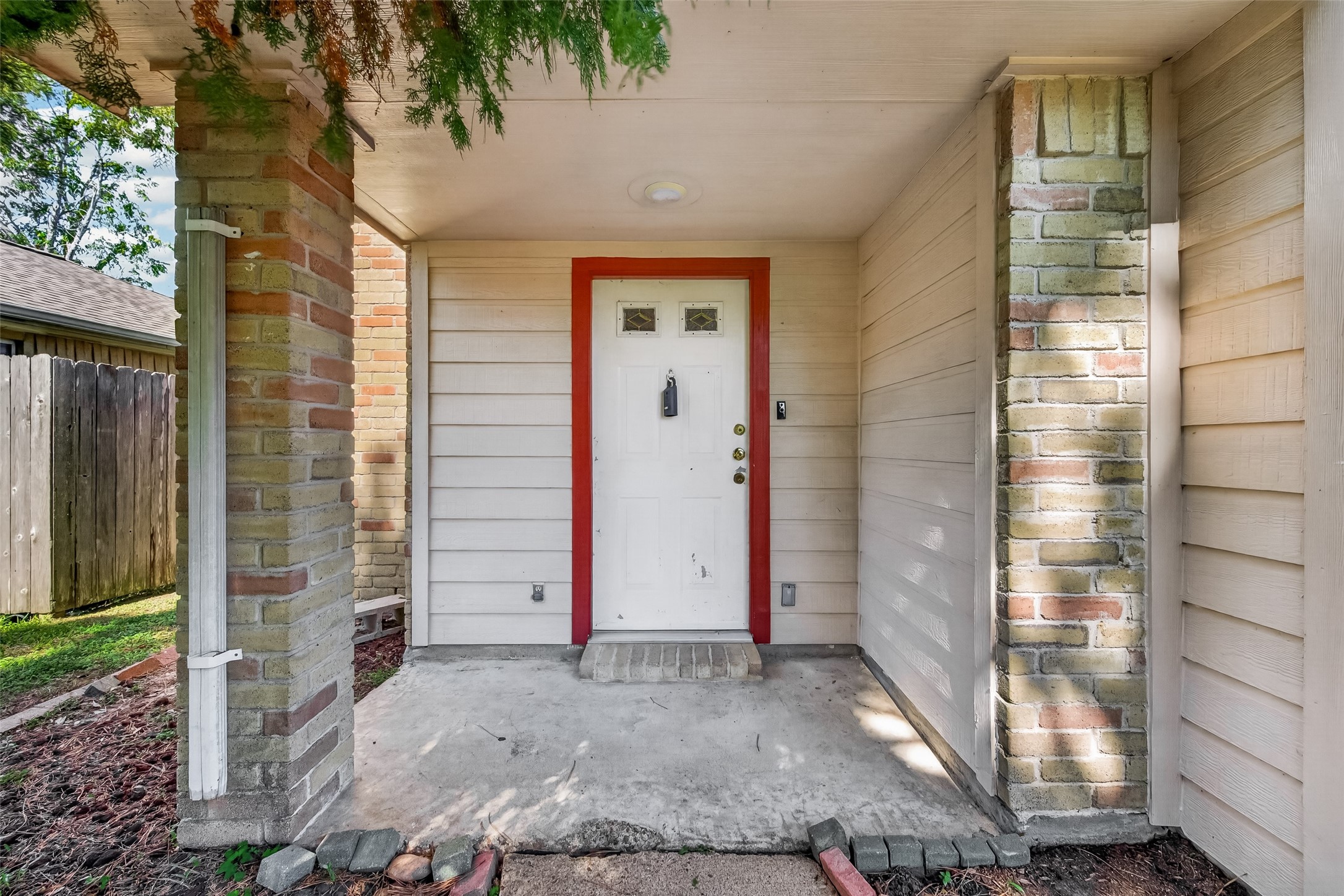 23814 Griffin House Lane Property Photo 4